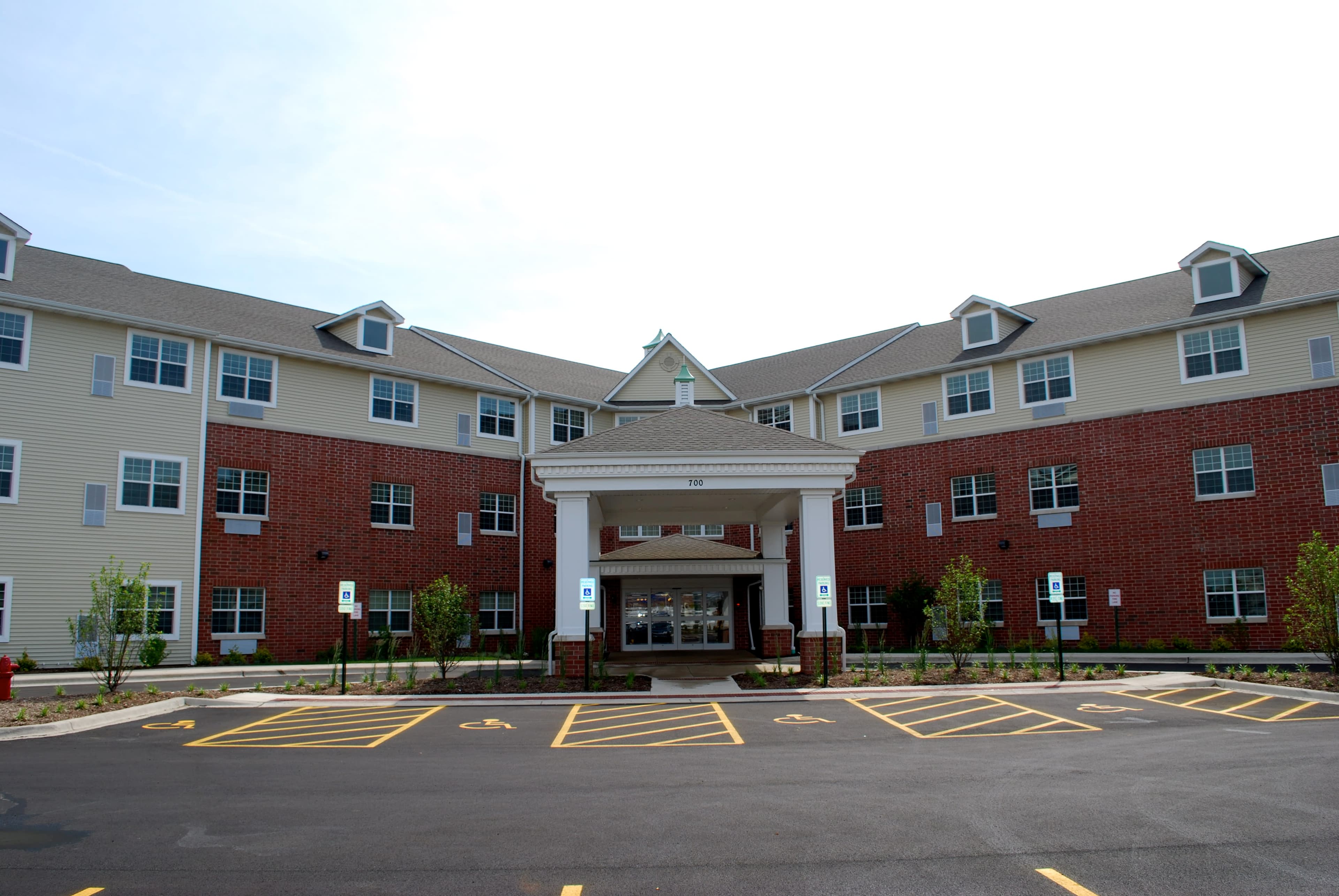 Heritage Woods of South Elgin in South Elgin, IL - Main View