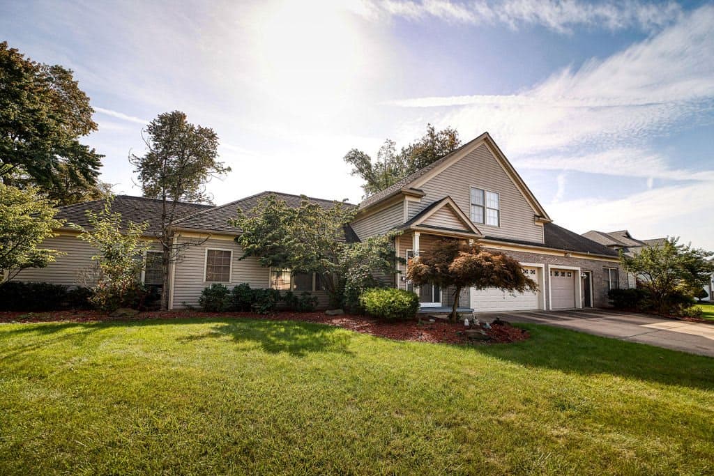 Heritage at Seven Hills in Seven Hills, OH - Main View