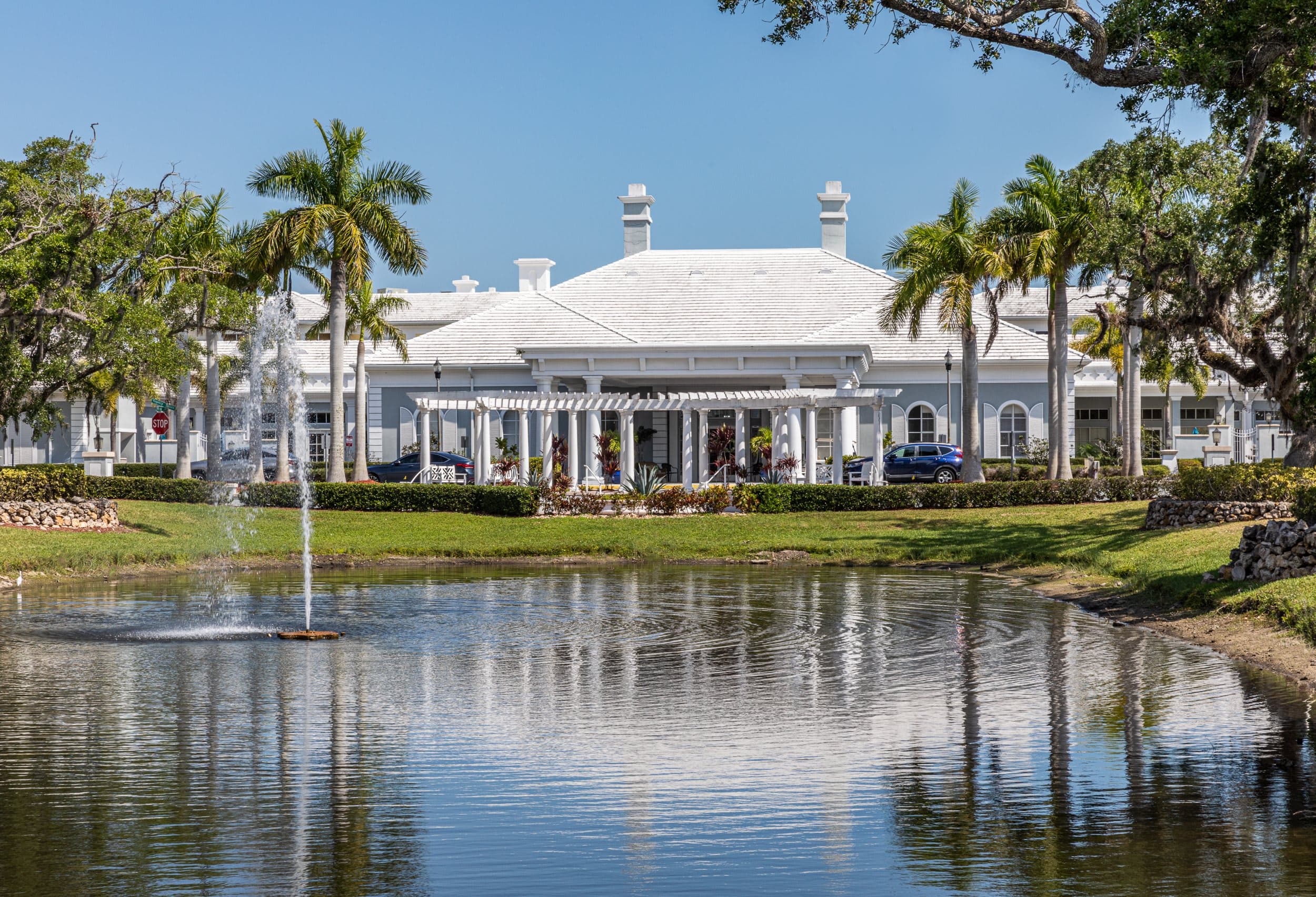Heron Point Independent Living of Vero Beach in Vero Beach, FL - Main View