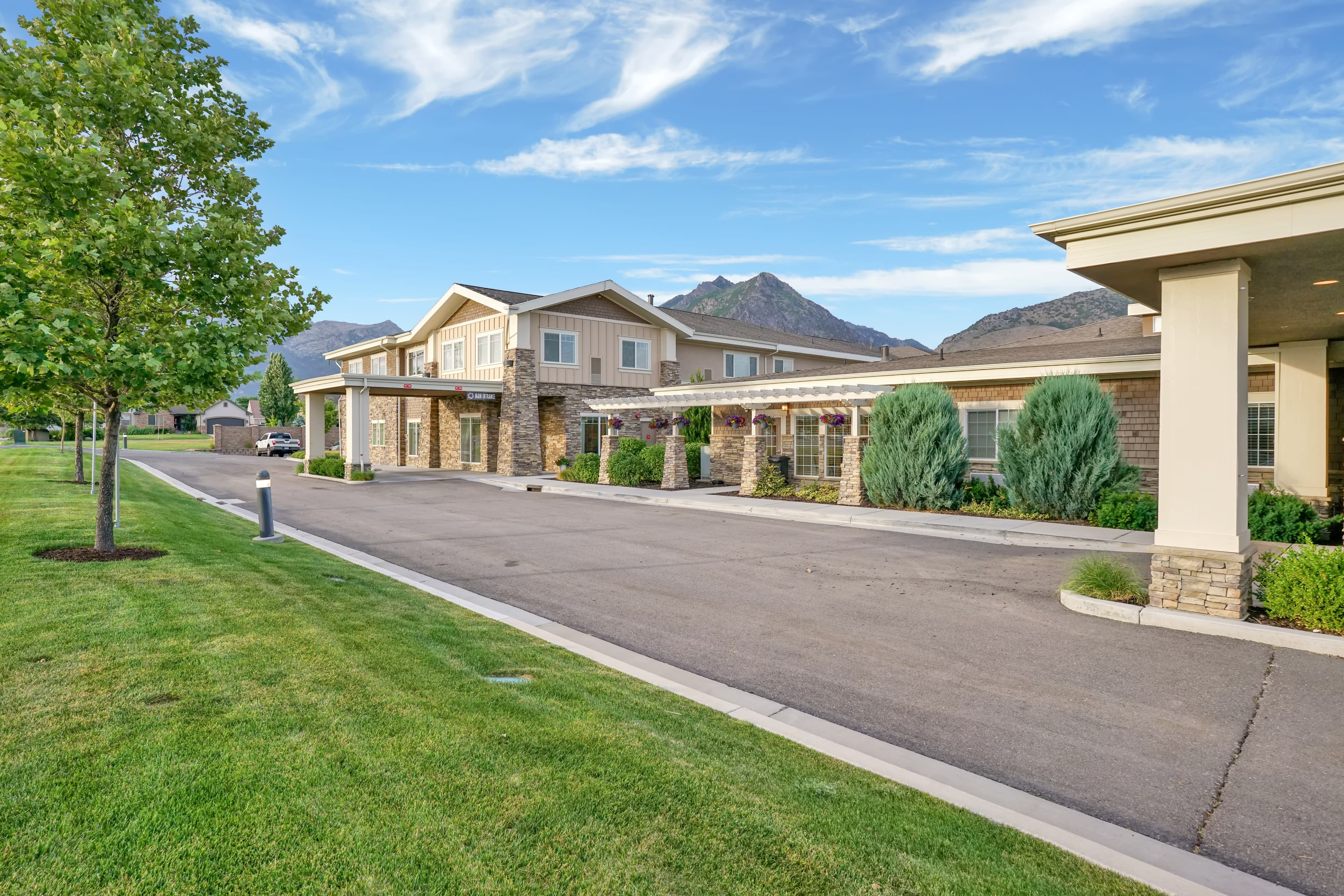 Highland Glen in Highland, UT - Main View