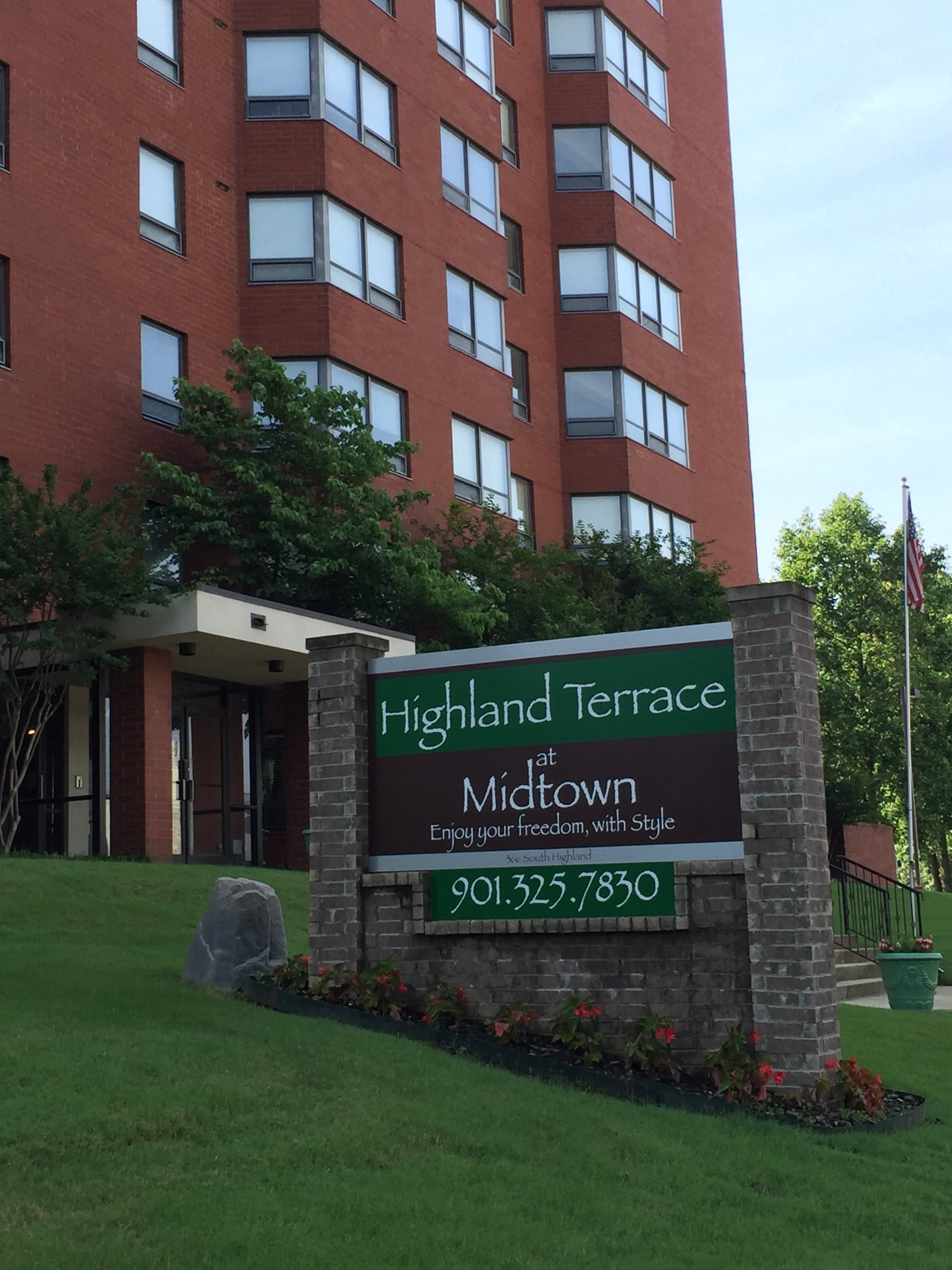 Highland Terrace at Midtown in Memphis, TN - Main View