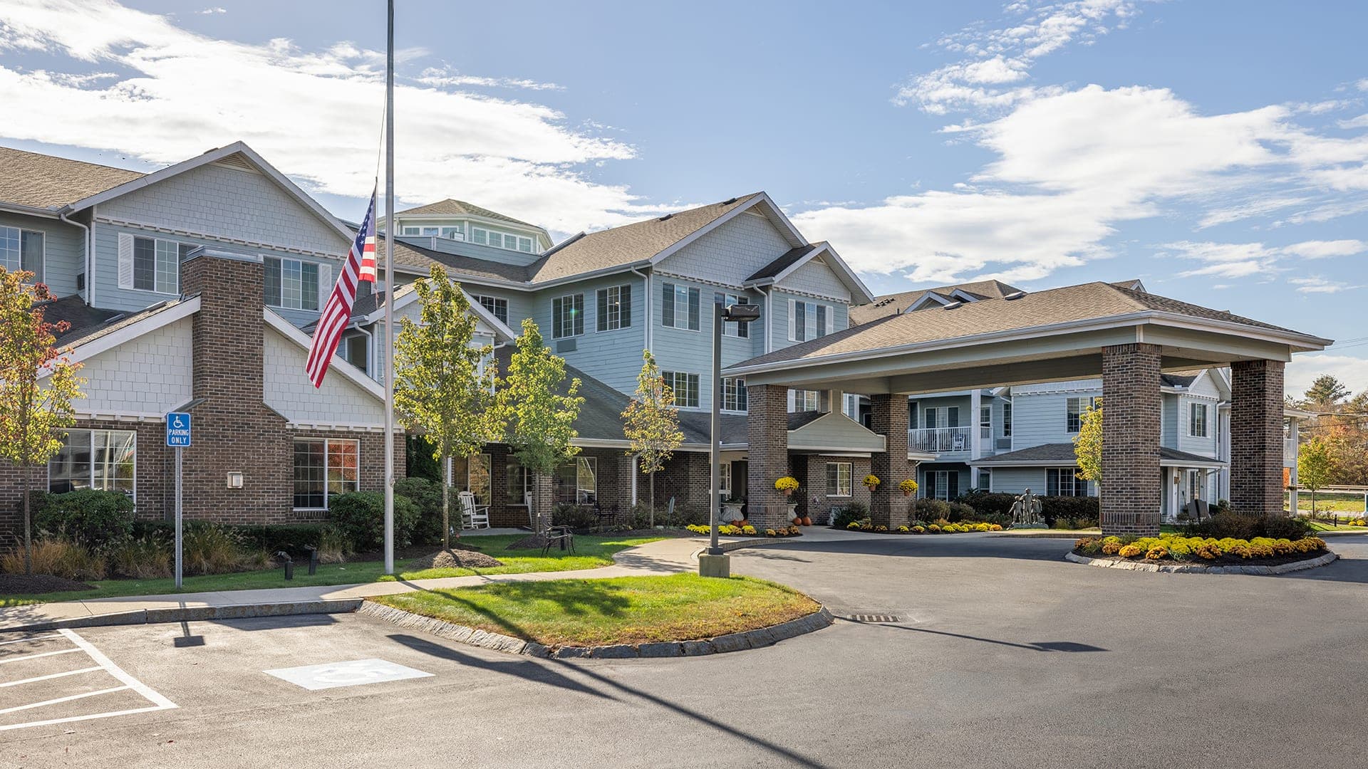 Holiday Kittery Estates in Kittery, ME - Main View