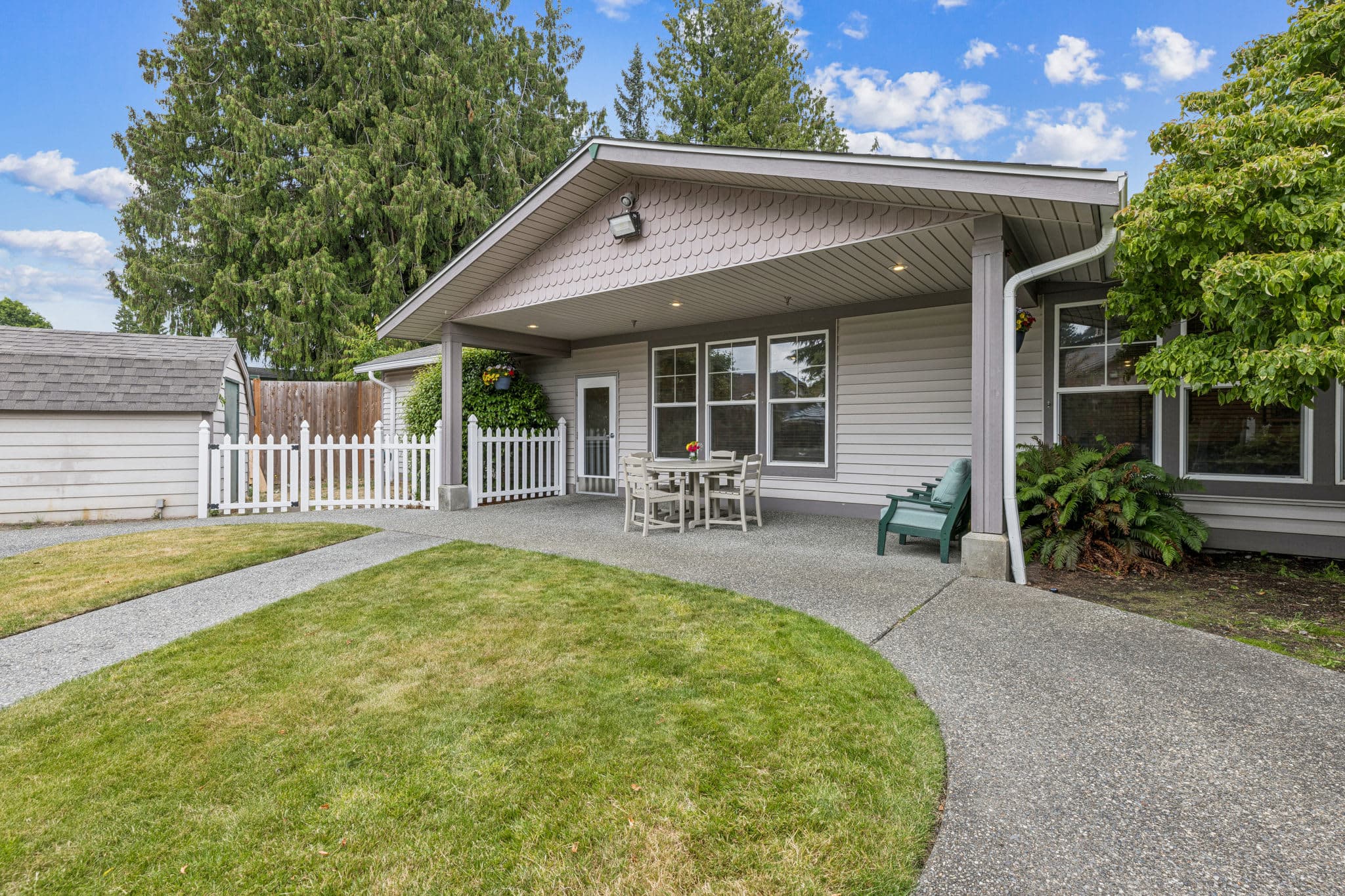 HomePlace at Burlington by Cogir in Burlington, WA - Main View