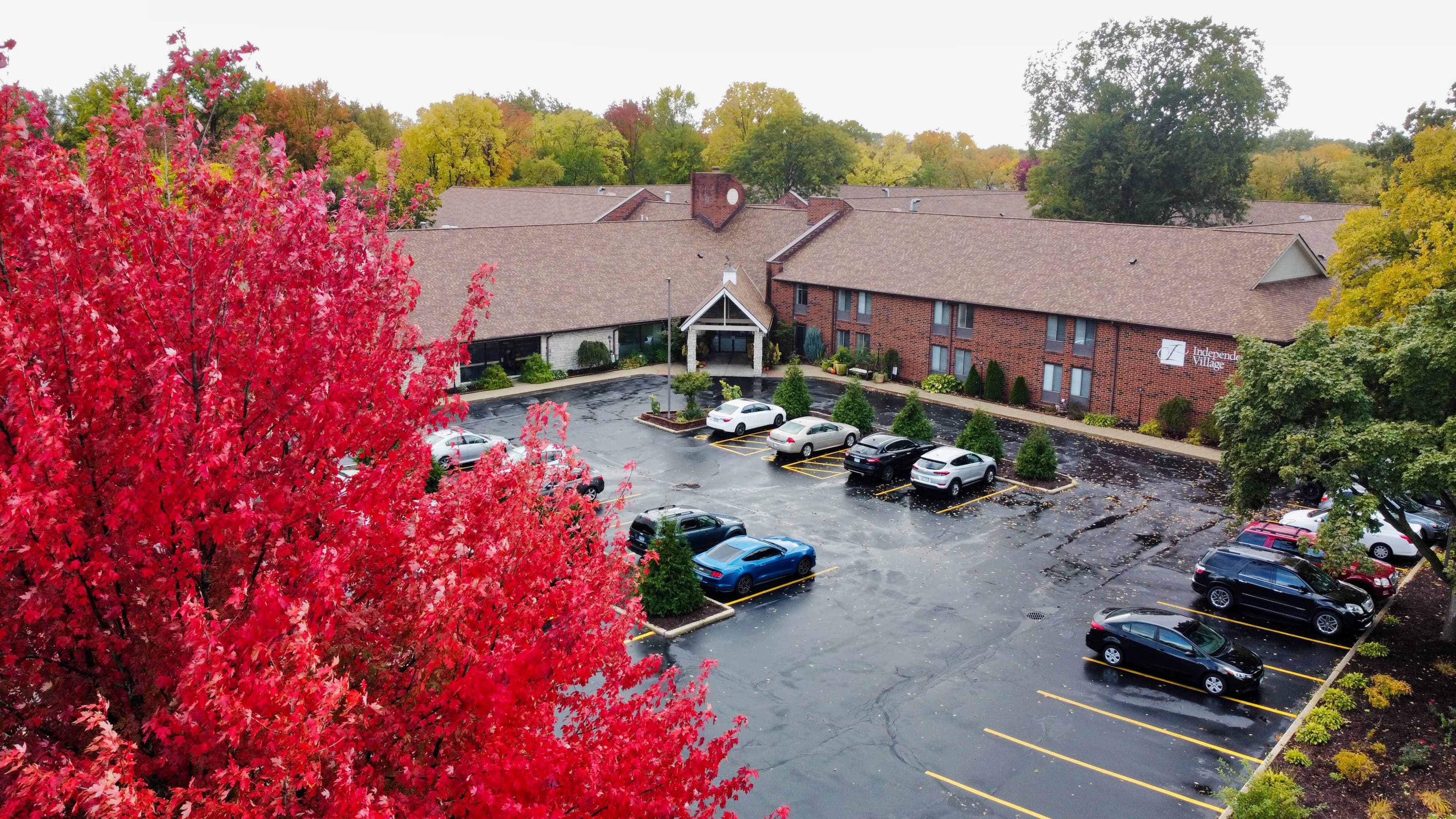 Independence Village Naperville in Naperville, IL - Main View