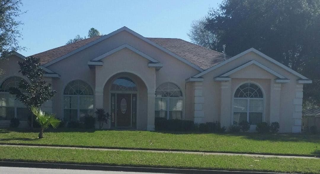 Indian Shore Manor in Clermont, FL - Main View