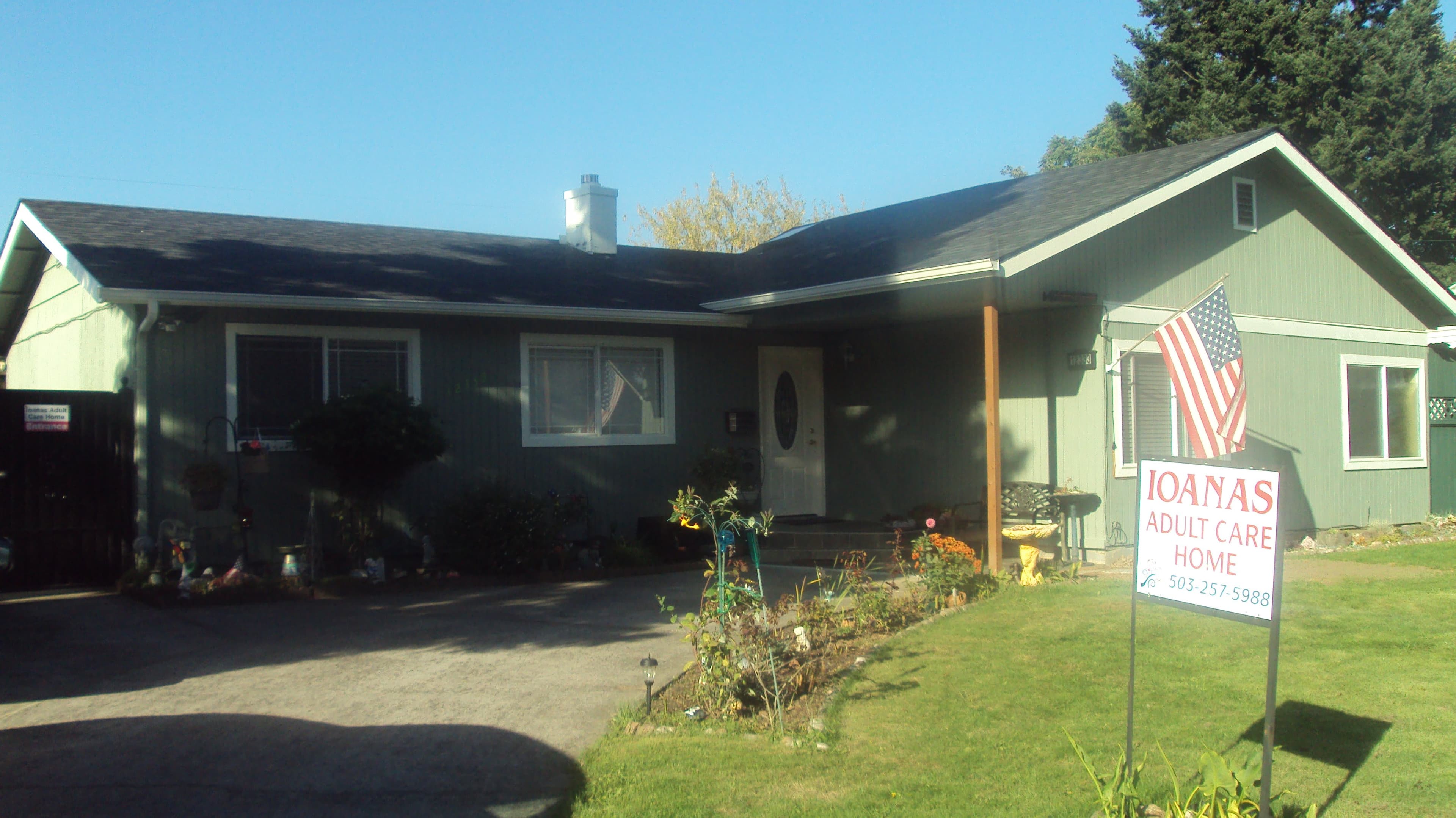Ioanas ACH in Portland, OR - Main View