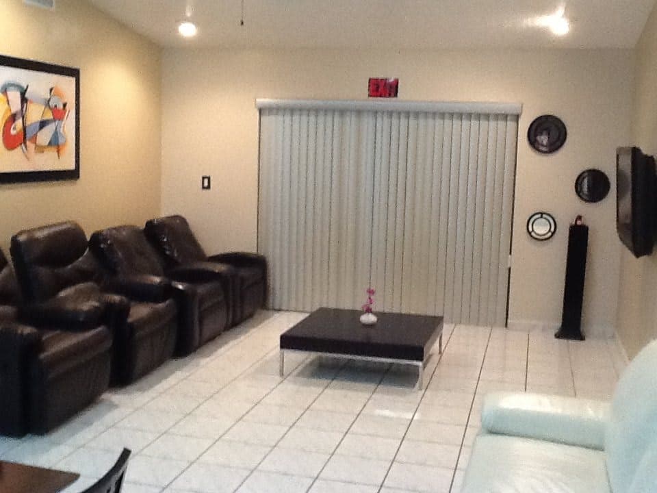 Isa Home Corp in Miami, FL - Main View