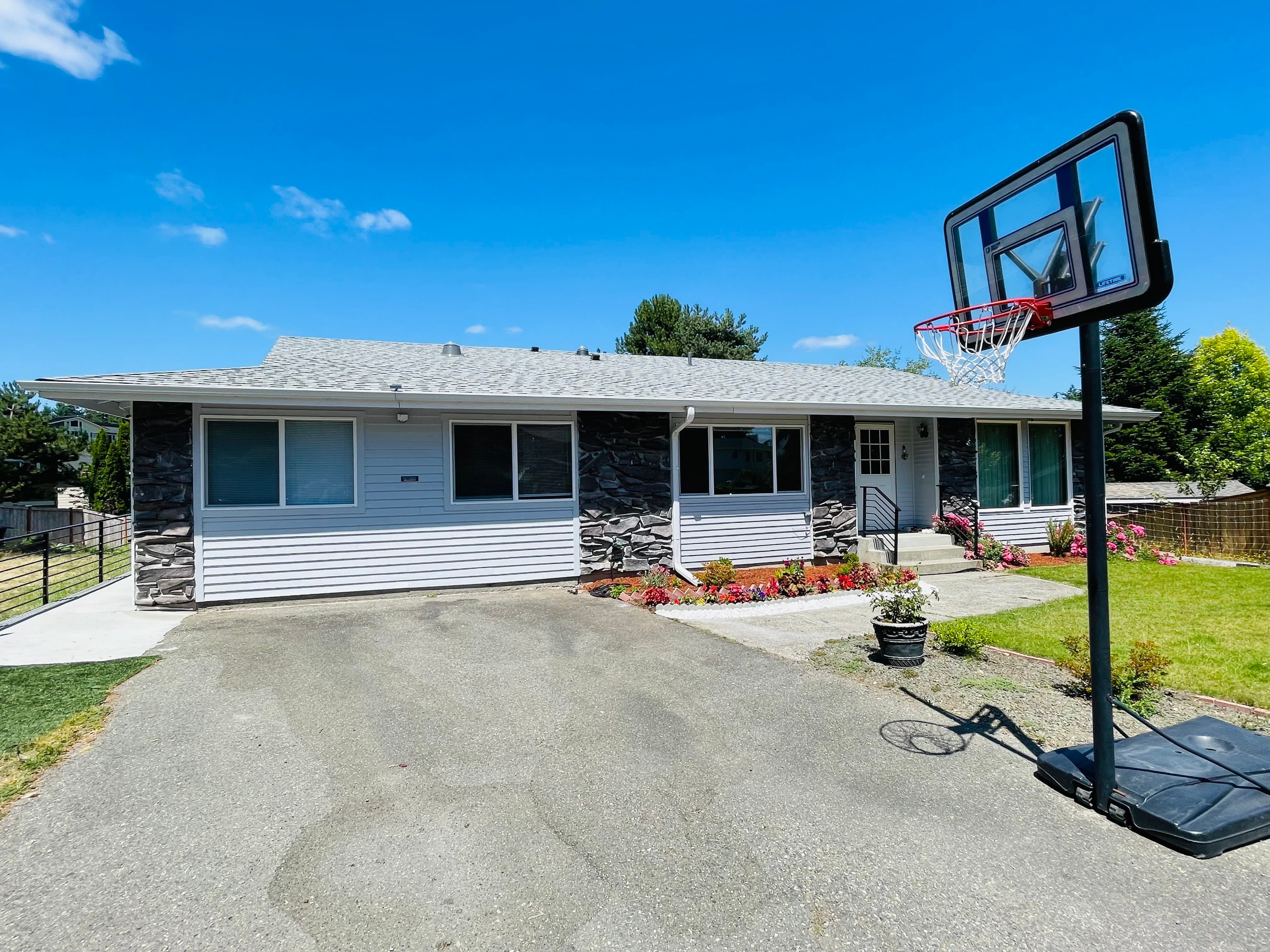 Islandview Adult Family Home in Gig Harbor, WA - Main View