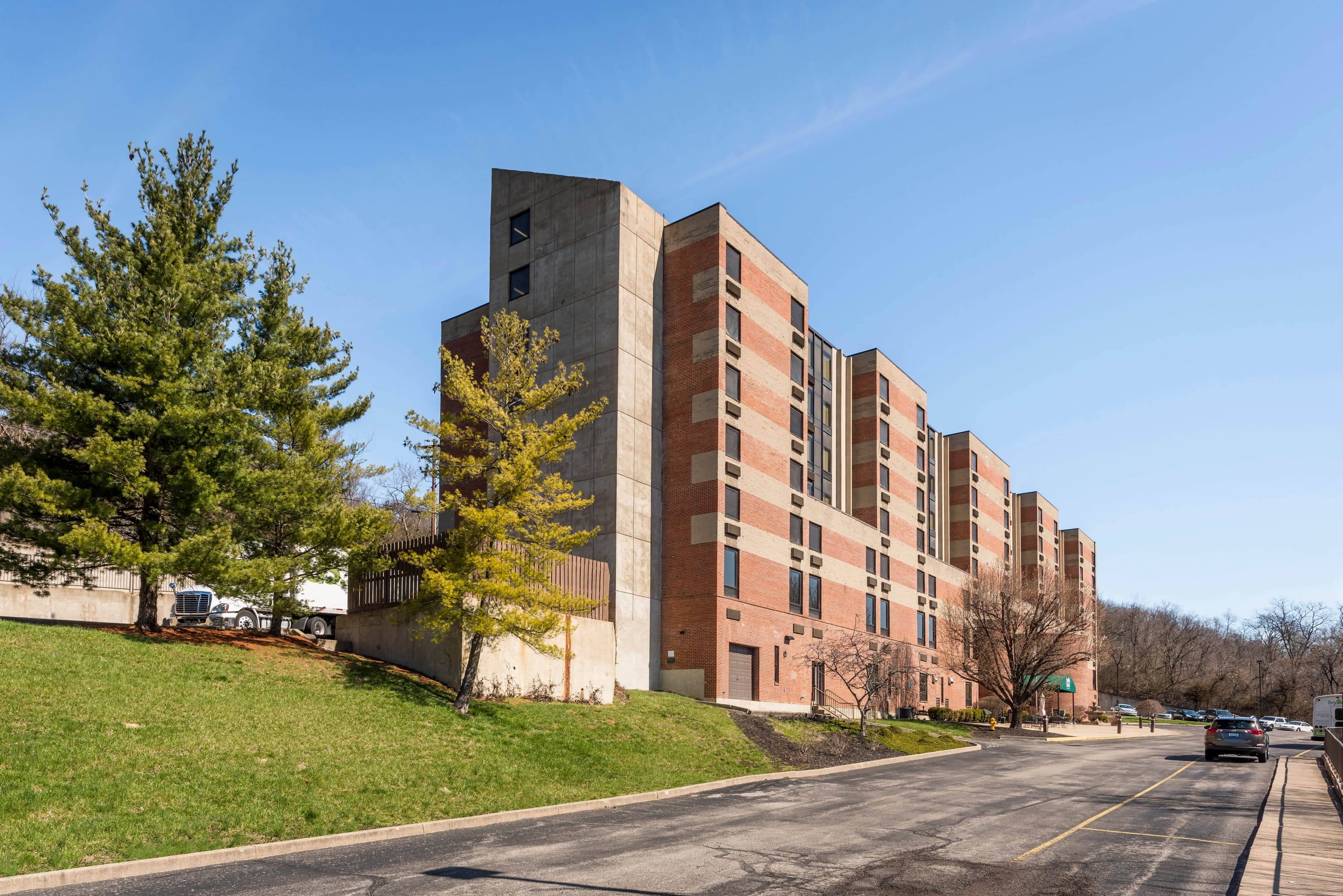 Ivy Knoll A Caring Senior Community in Covington, KY
