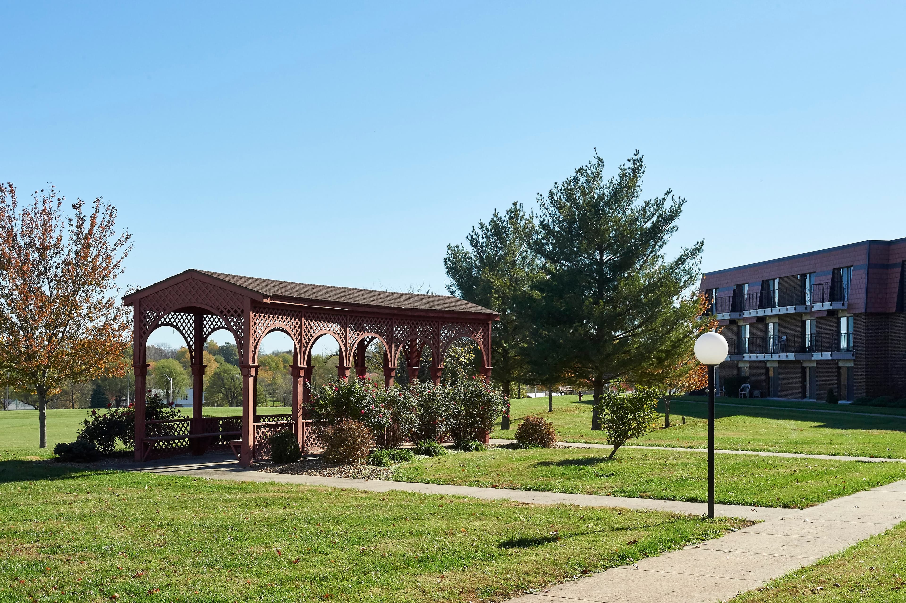 John Knox Village East and Meyer Care Center in Higginsville, MO - Main View