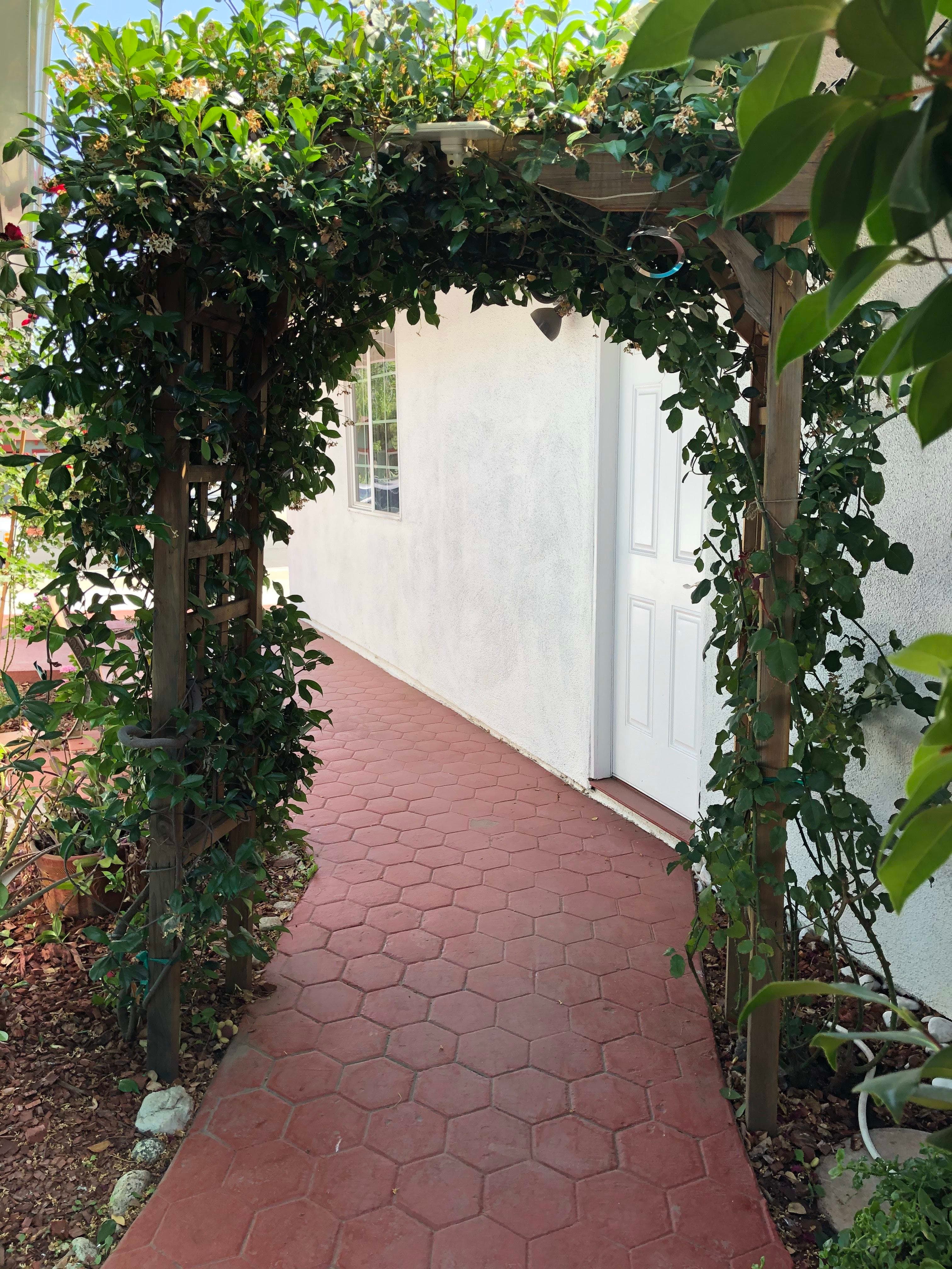 Oasis Senior Care in Upland, CA - Main View