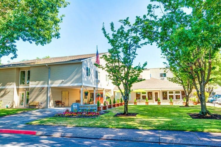 Junction City Retirement and Assisted Living in Junction City, OR - Main View