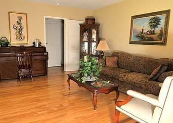 Karen's Board and Care I in Northridge, CA - Main View