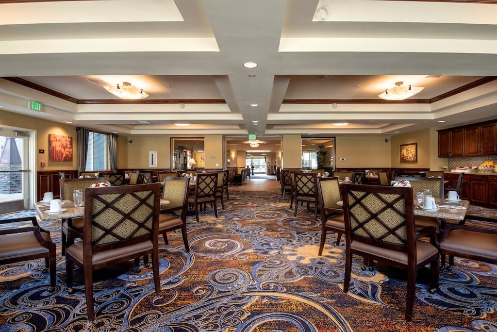 The Vistas At Oxnard Senior Living - Senior living in Oxnard, California