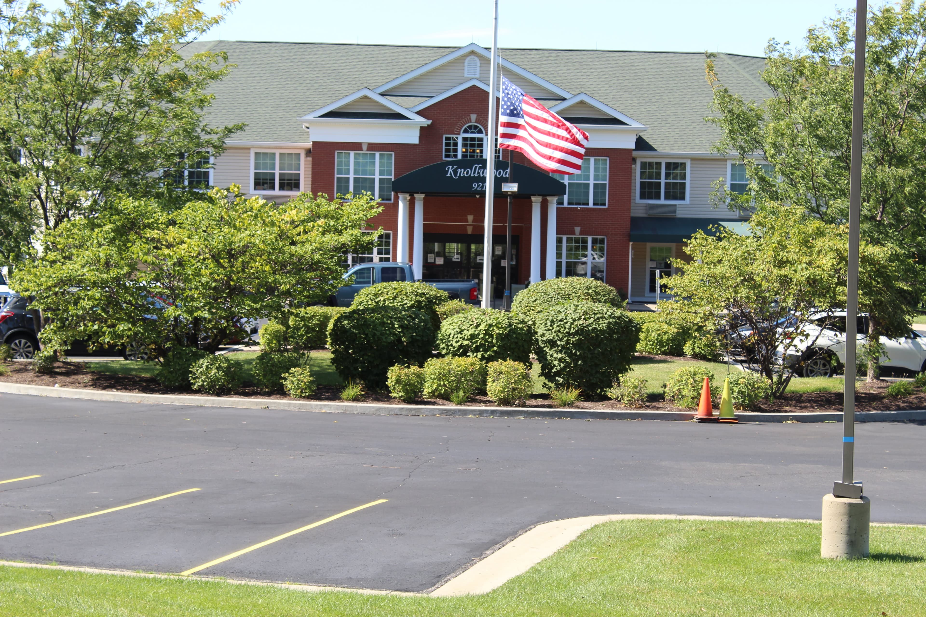 Knollwood Retirement Community - Senior living in Caseyville, Illinois