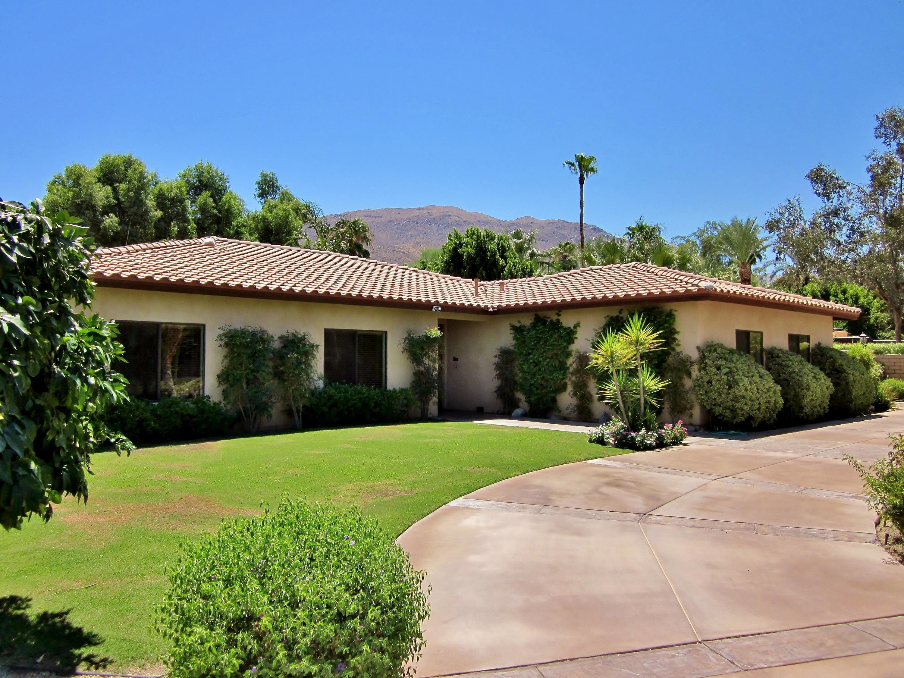 La Bella Gardens in Rancho Mirage, CA
