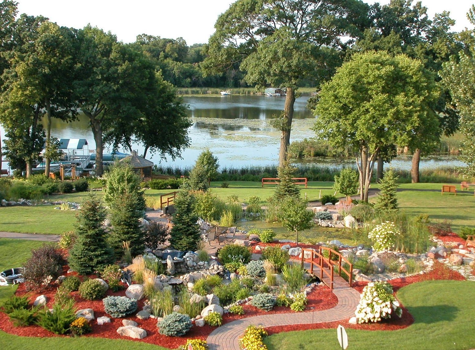 Lake Minnetonka Shores in Spring Park, MN - Main View