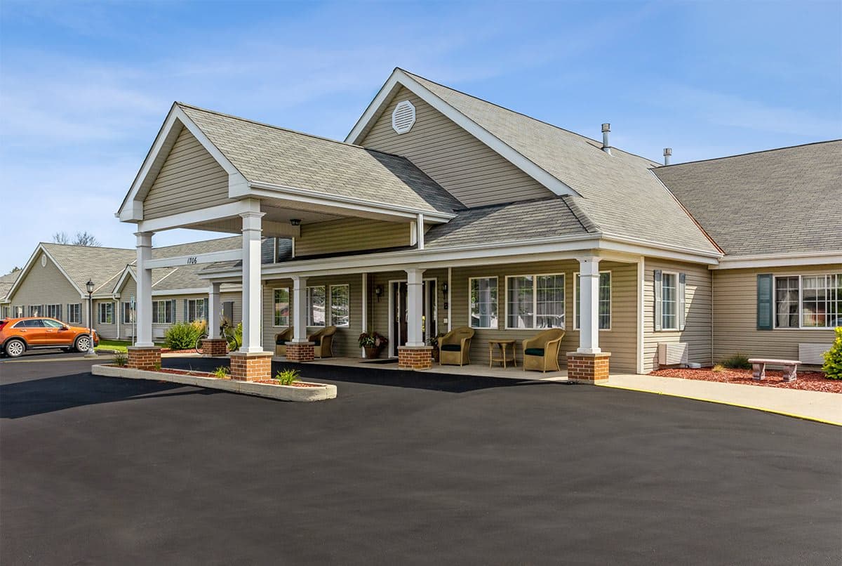 LakeHouse New Holstein in New Holstein, WI - Main View