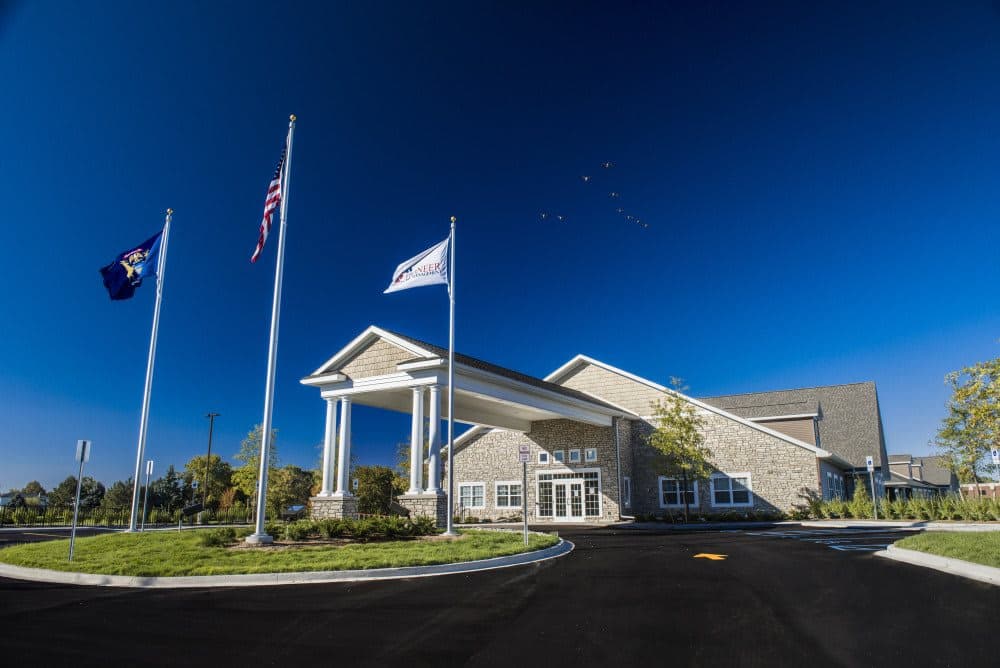 Lakeside Manor Nursing and Rehabilitation Center in Sterling Heights, MI - Main View