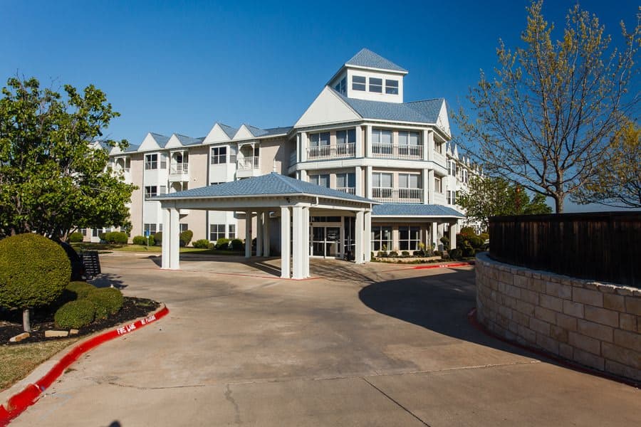 Lakestone Terrace Senior Living in Granbury, TX - Main View