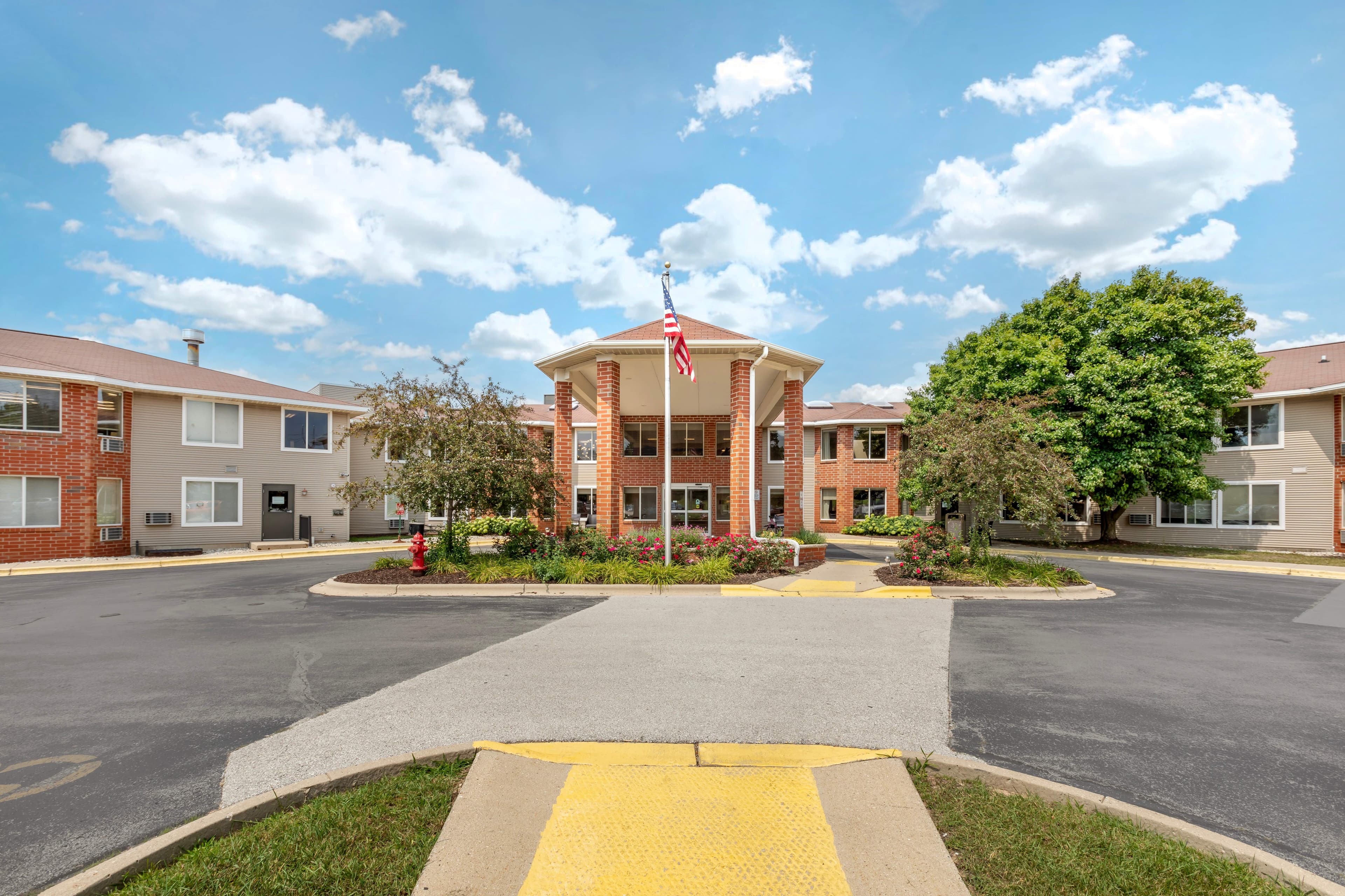 Layton Terrace in Greenfield, WI - Main View