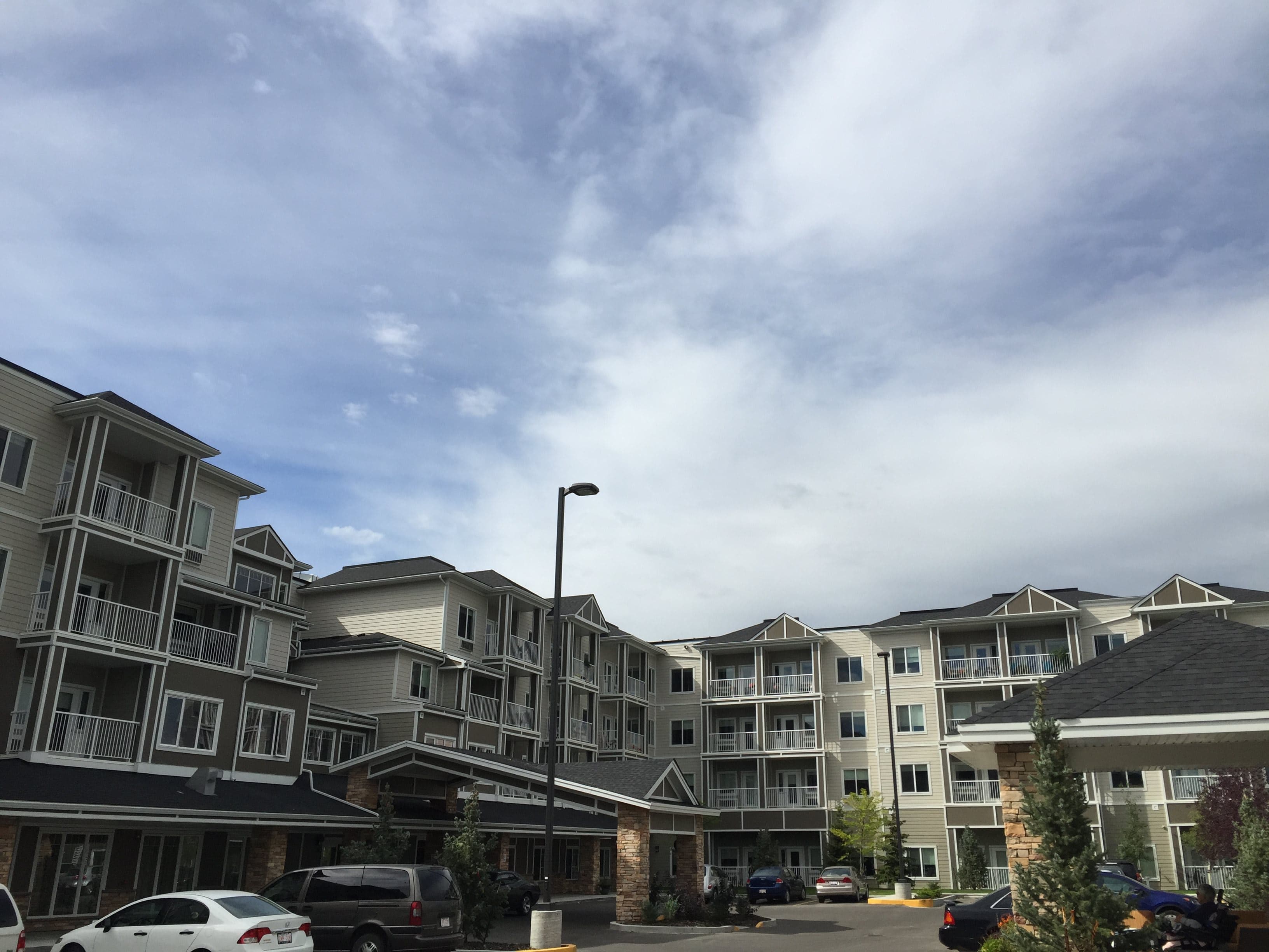 Lewis Estates Retirement Residence in Edmonton, AB