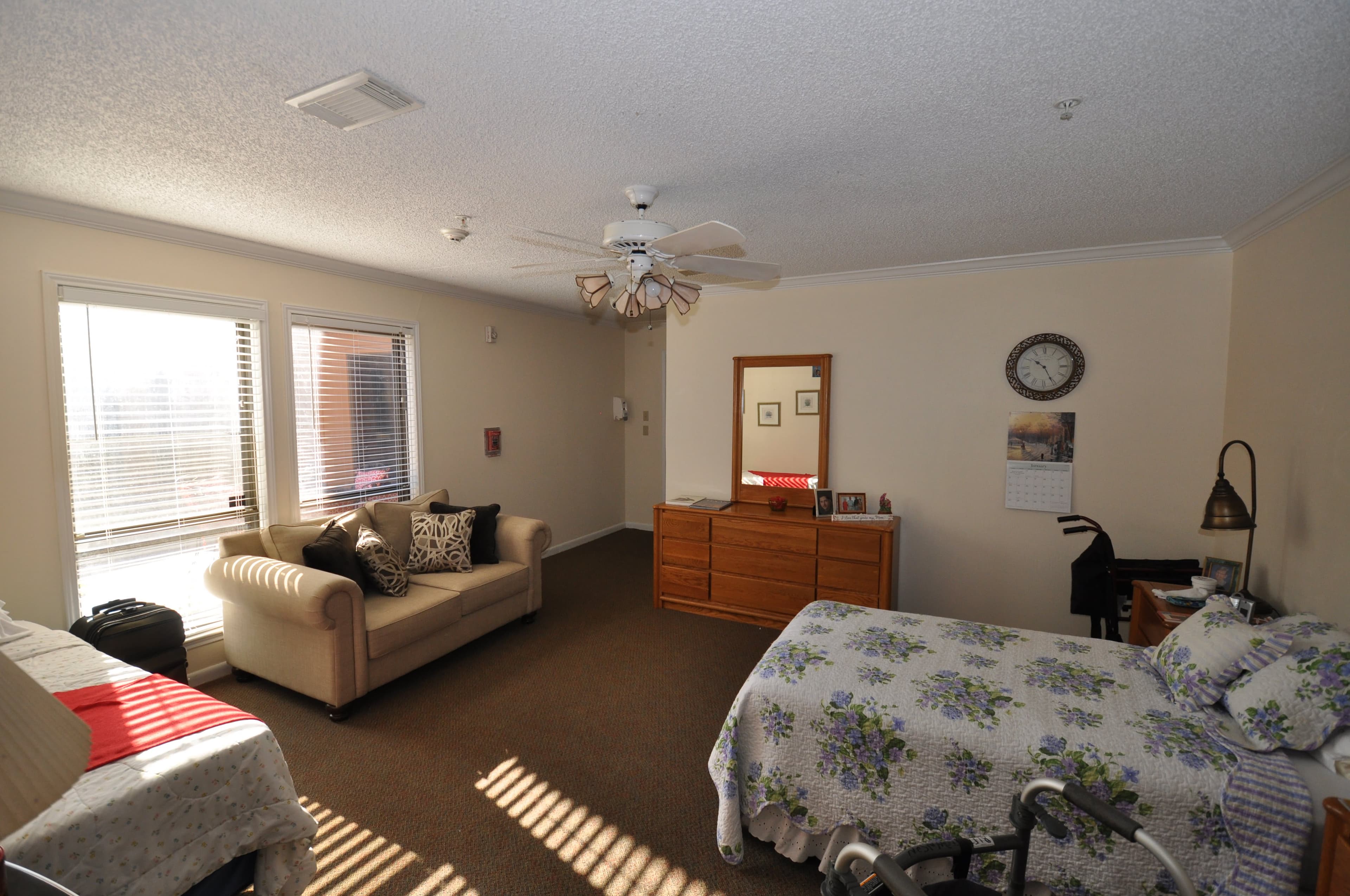 Light Heart Memory Care - Clear Lake in Houston, TX - Main View
