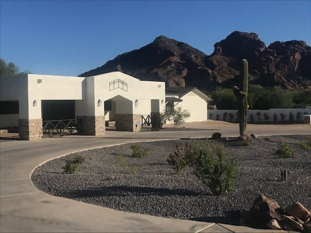 Lincoln Residential Assisted Living in Paradise Valley, AZ