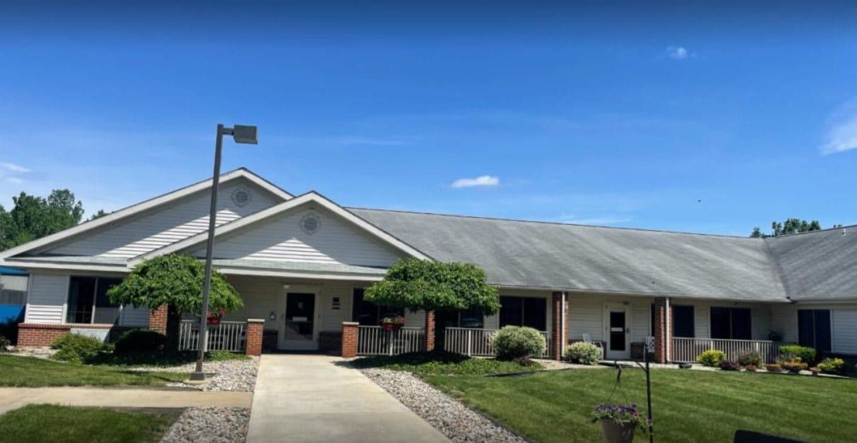 Majestic Care of Flushing Assisted Living in Flushing, MI - Main View