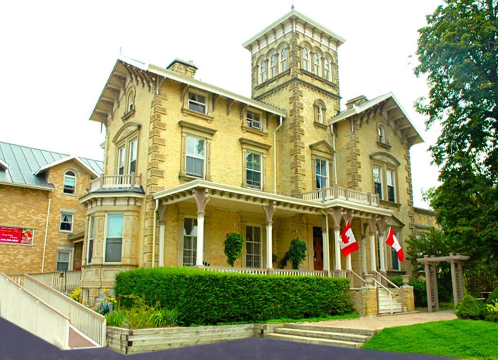 Malcolm Place Retirement Residence in Kincardine, ON - Main View