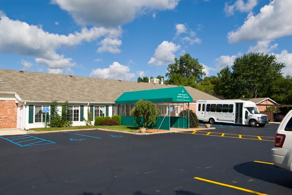 Marian Oakland in Farmington Hills, MI - Main View