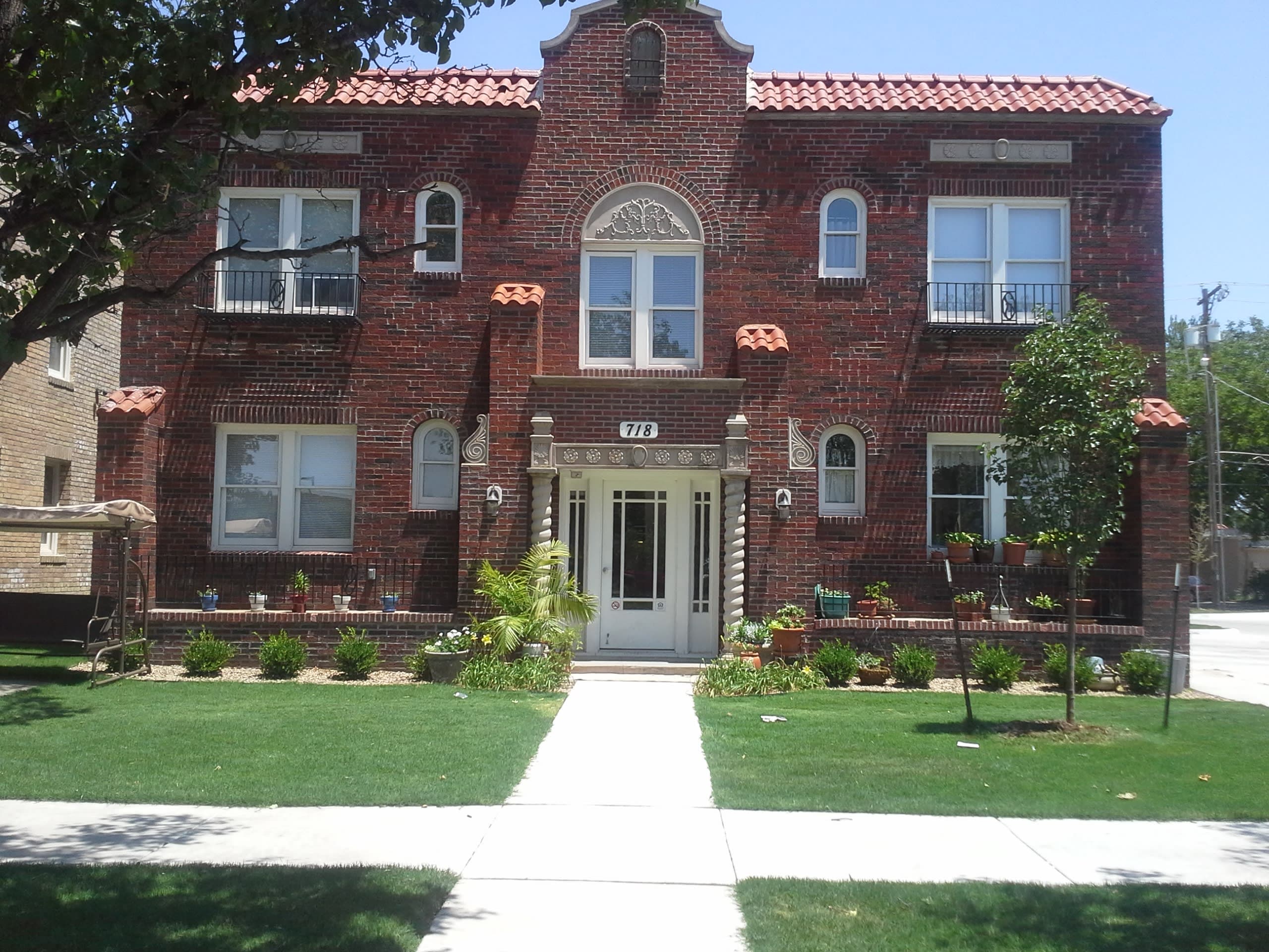 Market Street Lofts 718 in Wichita, KS - Main View