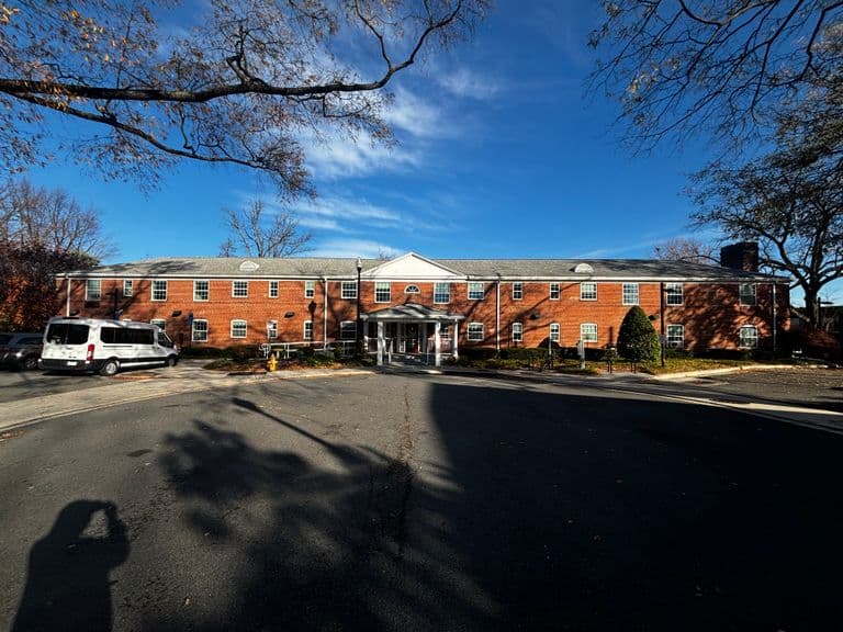 Mary Marshall Assisted Living Residence in Arlington, VA - Main View