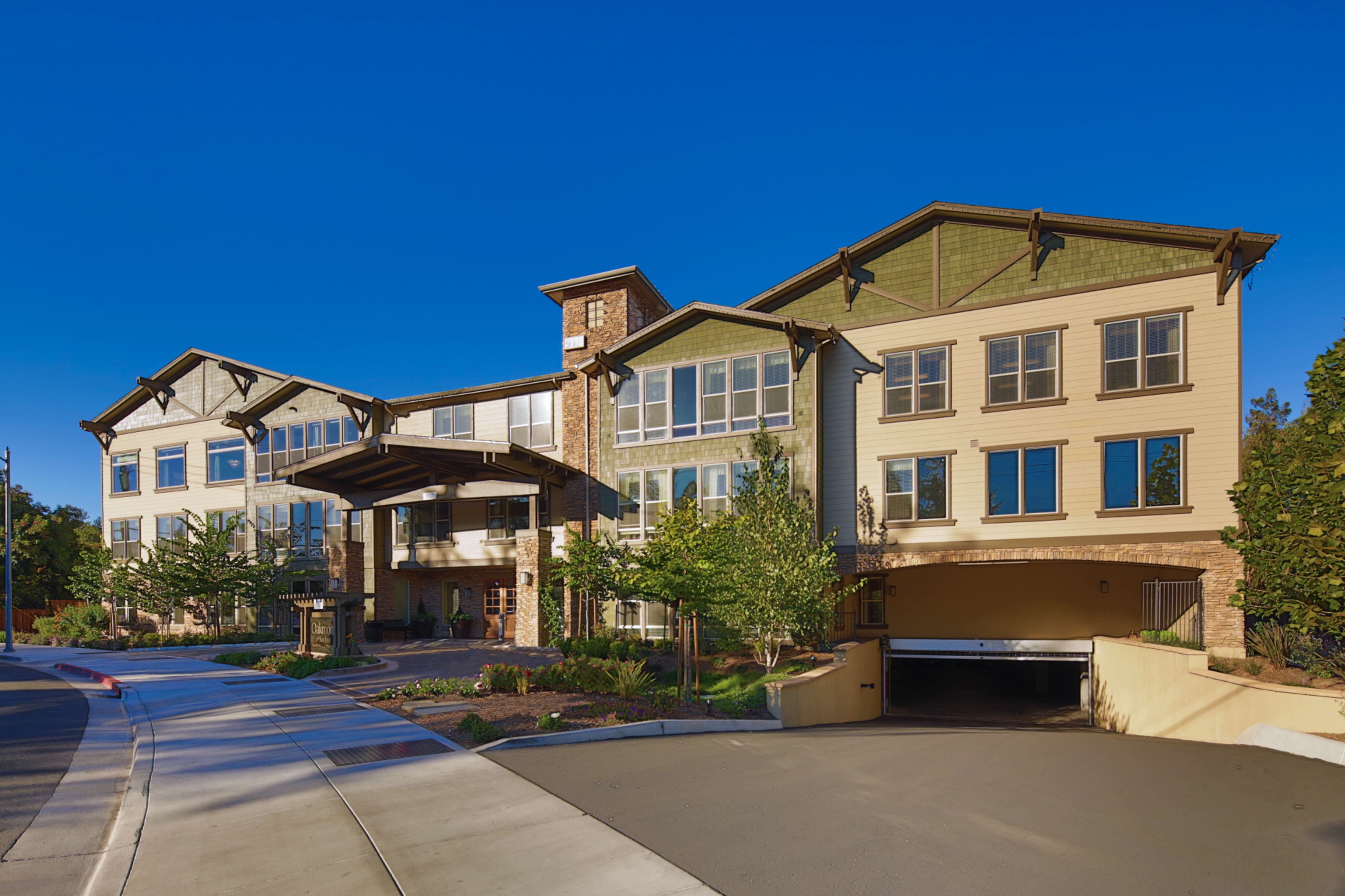 Oakmont Of San Jose in San Jose, CA - Main View