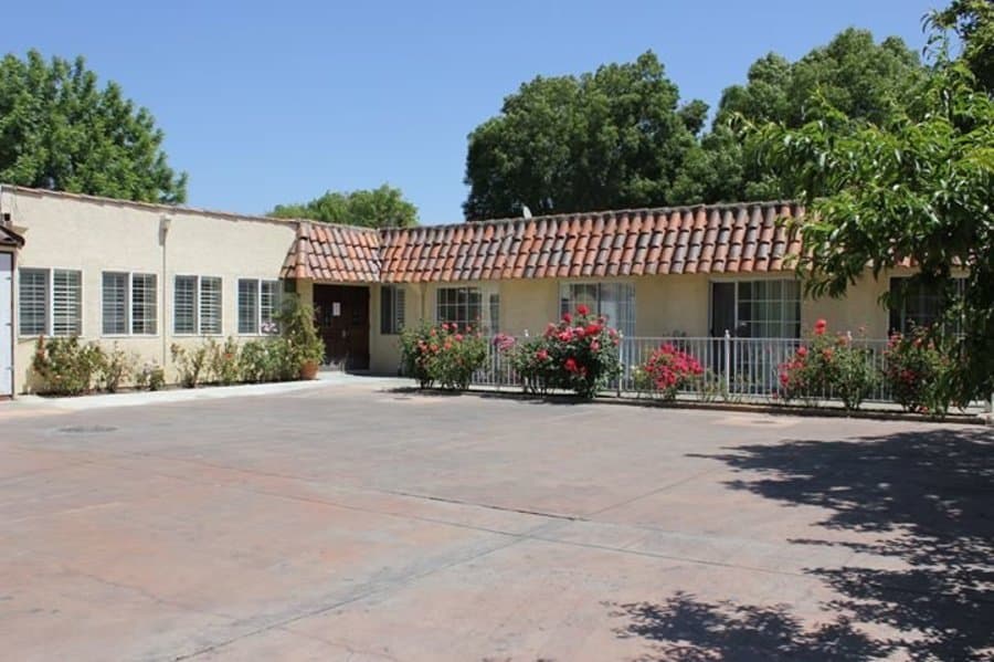 Rose Garden Court in San Jose, CA - Main View