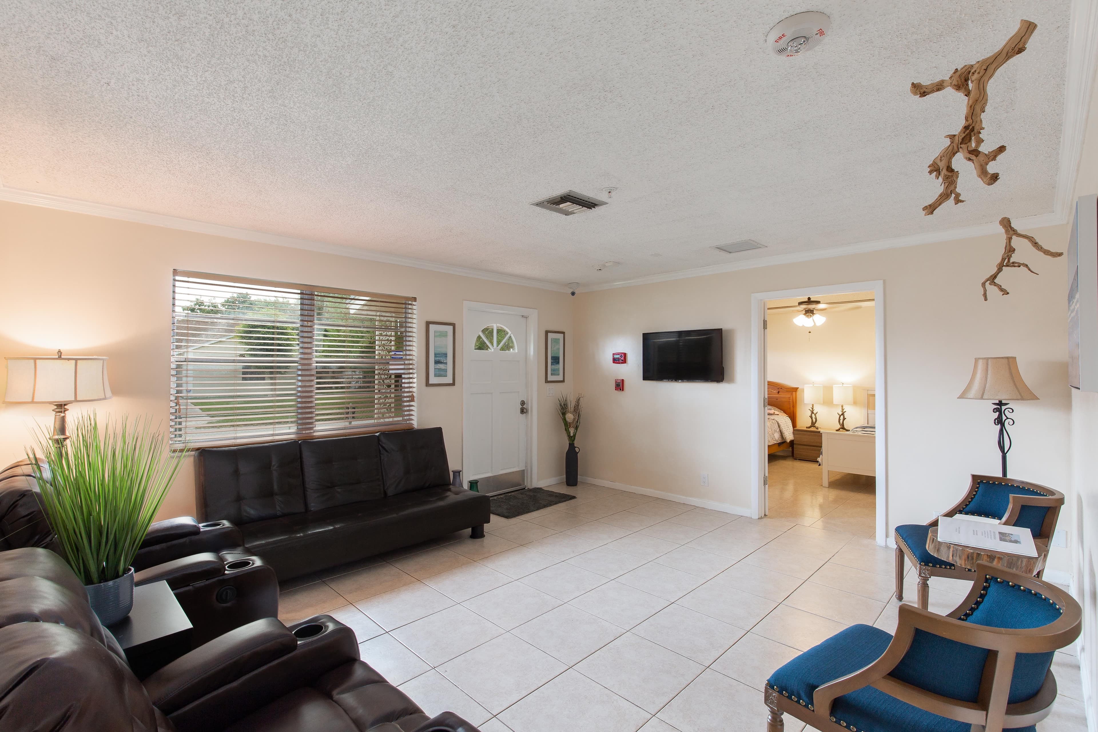 Mediterranean ALF in Lake Worth, FL - Main View