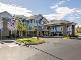Meetinghouse Village - Senior living in Kittery, Maine