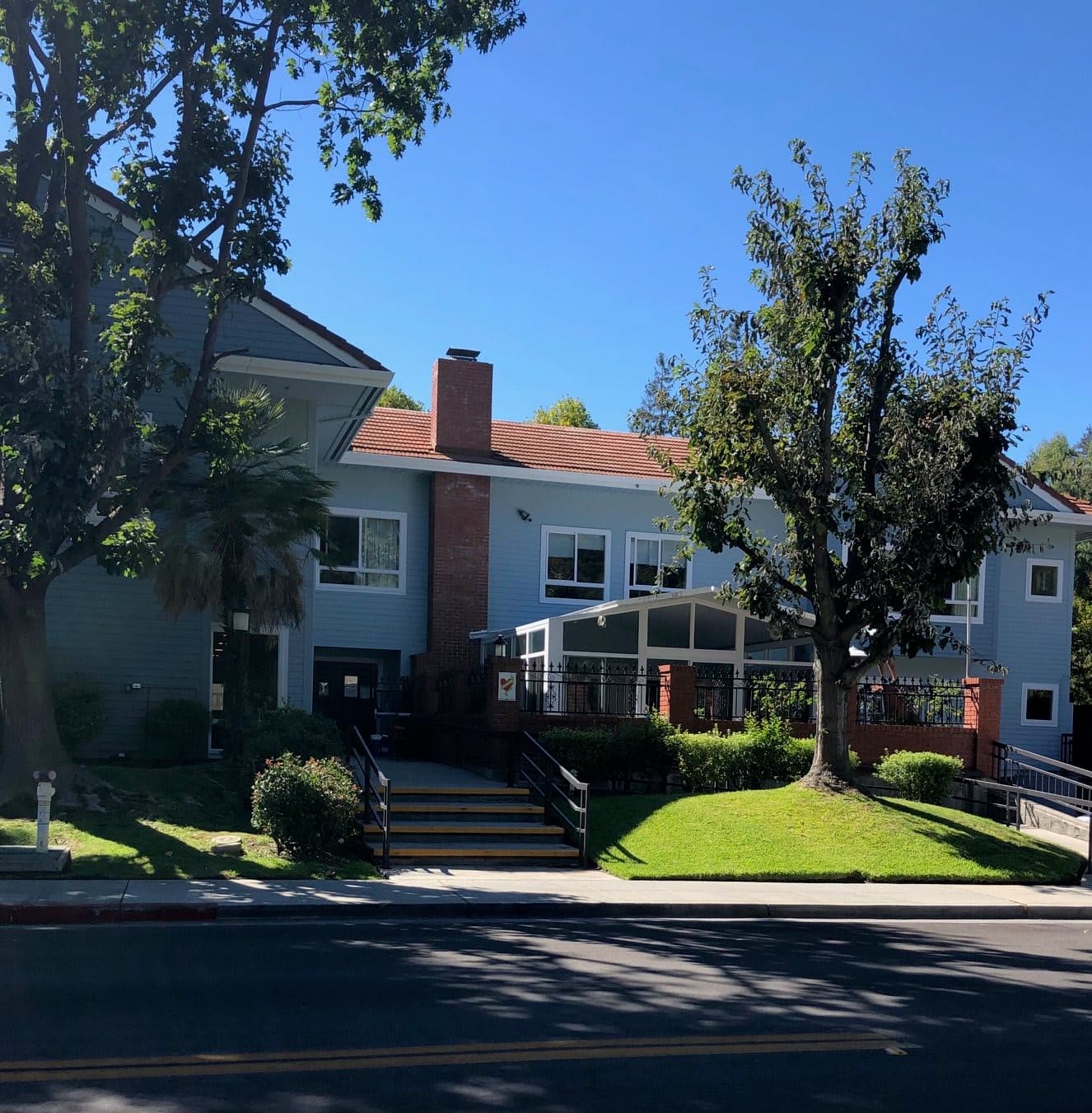 Crescent Oaks Memory Care in Sunnyvale, CA