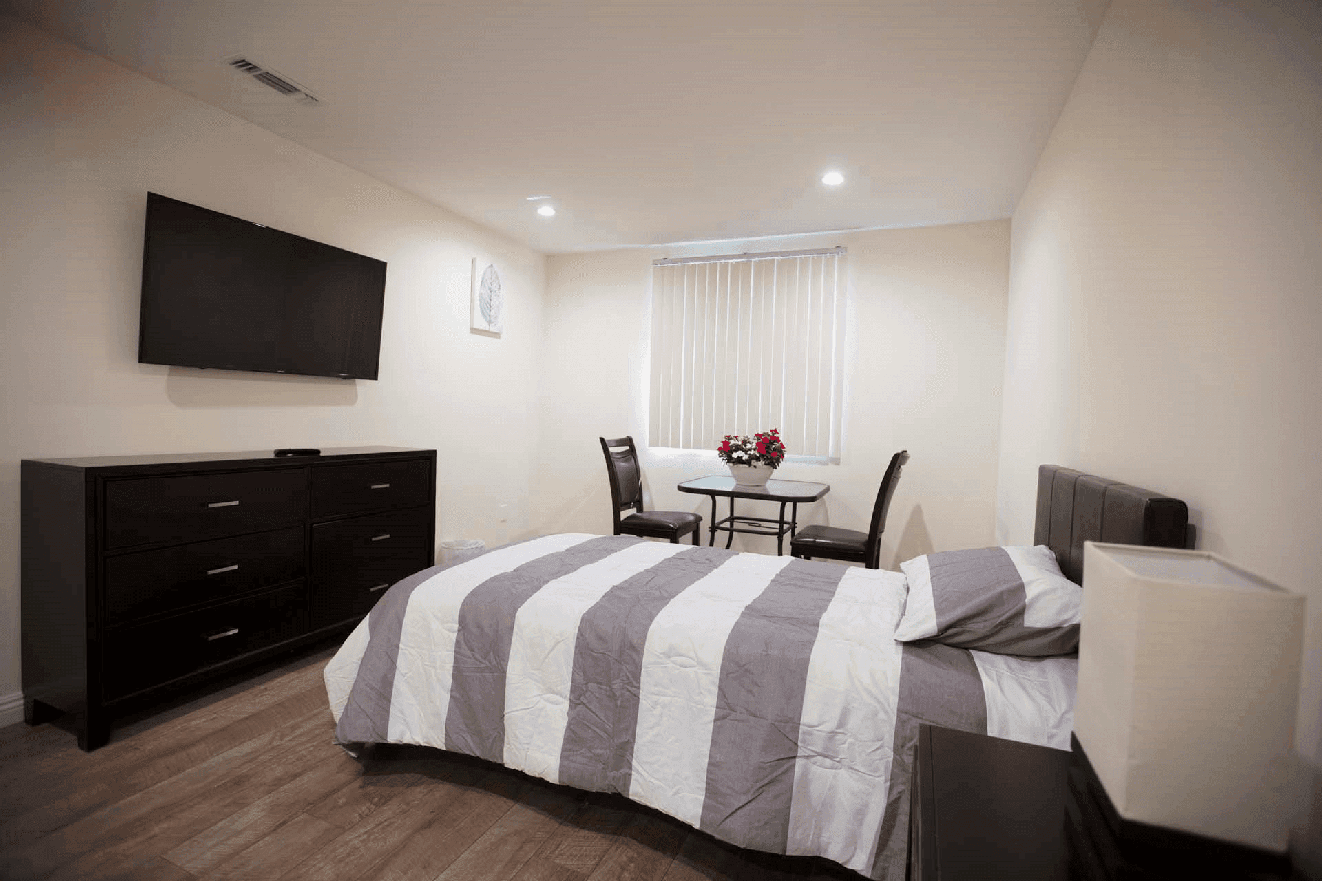 Miracle Assisted Living in Winnetka, CA - Main View
