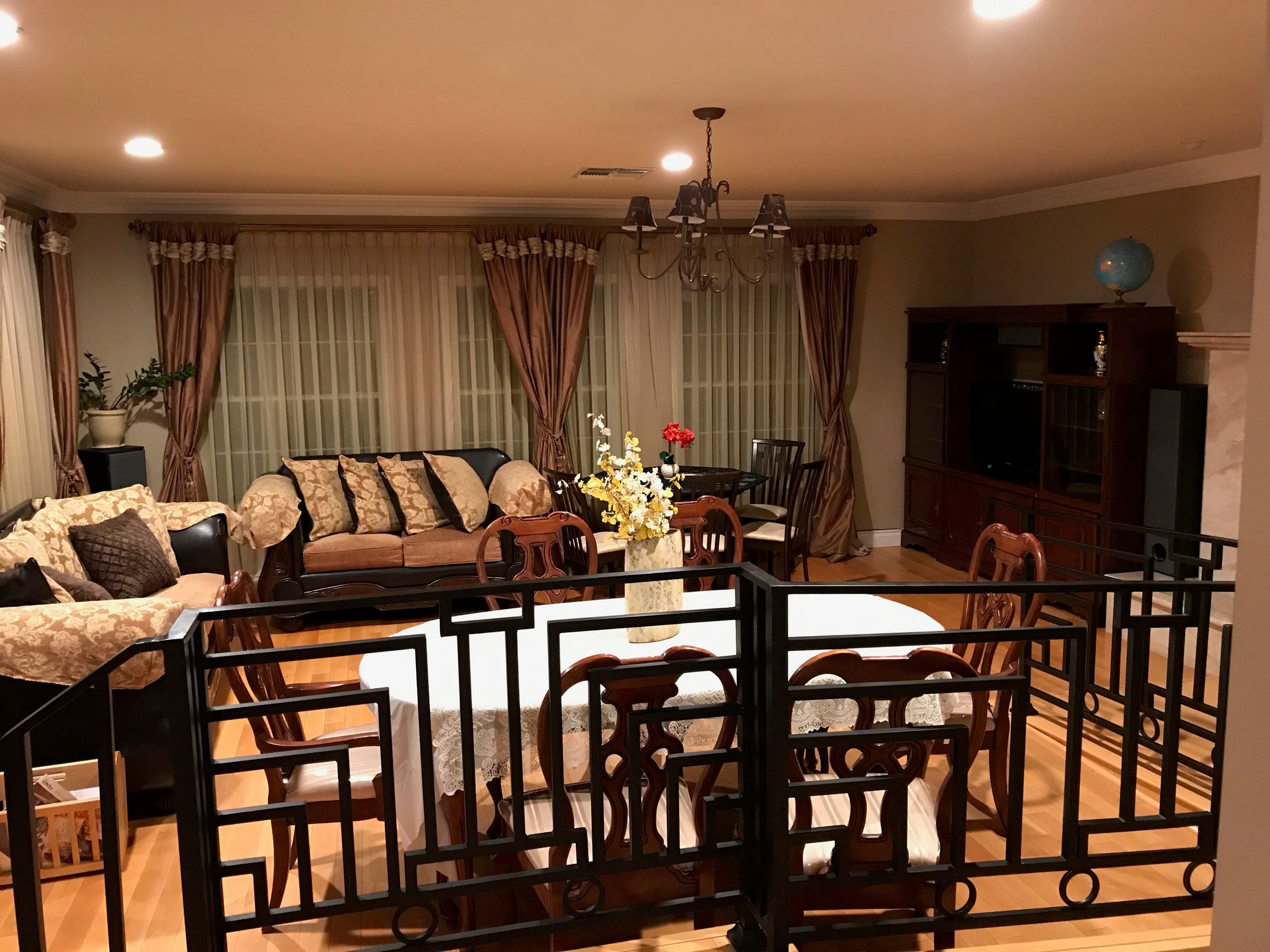 Mom and Dads Retreat, Inc. in Van Nuys, CA
