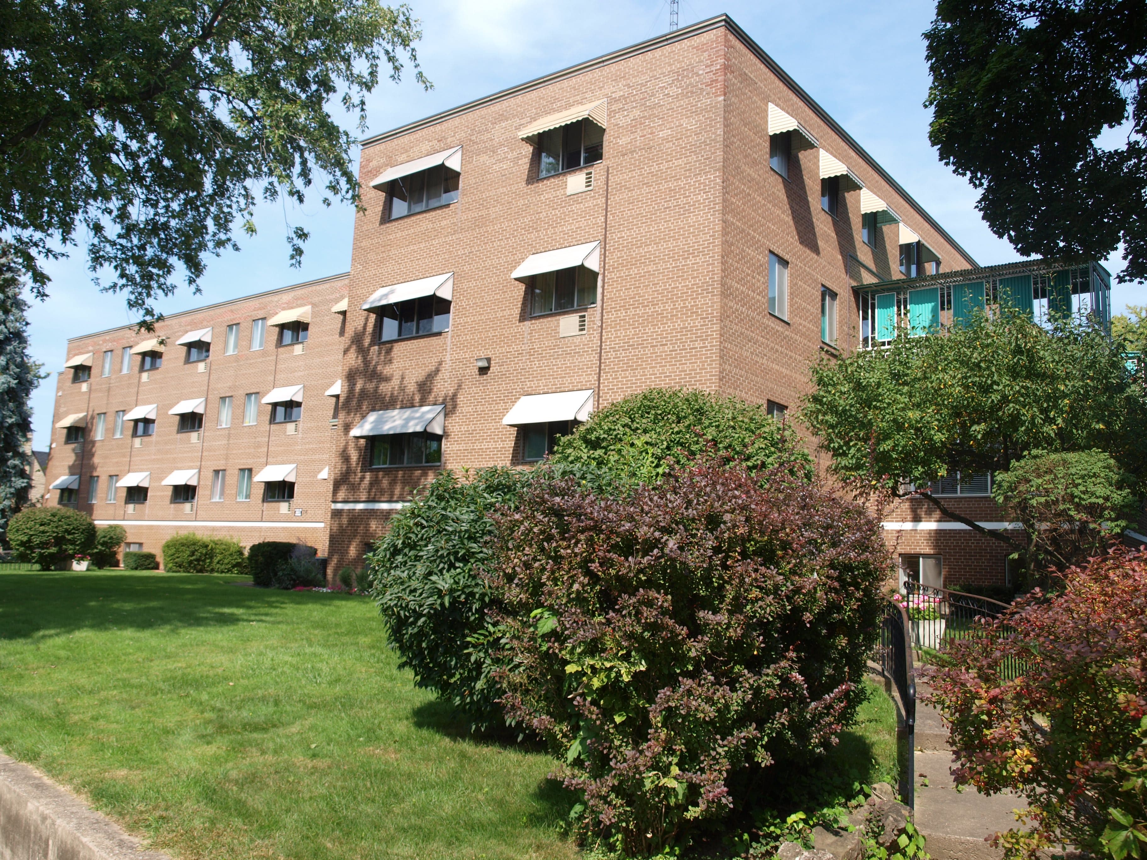 Mount Carmel Home in Saint Catharines, ON