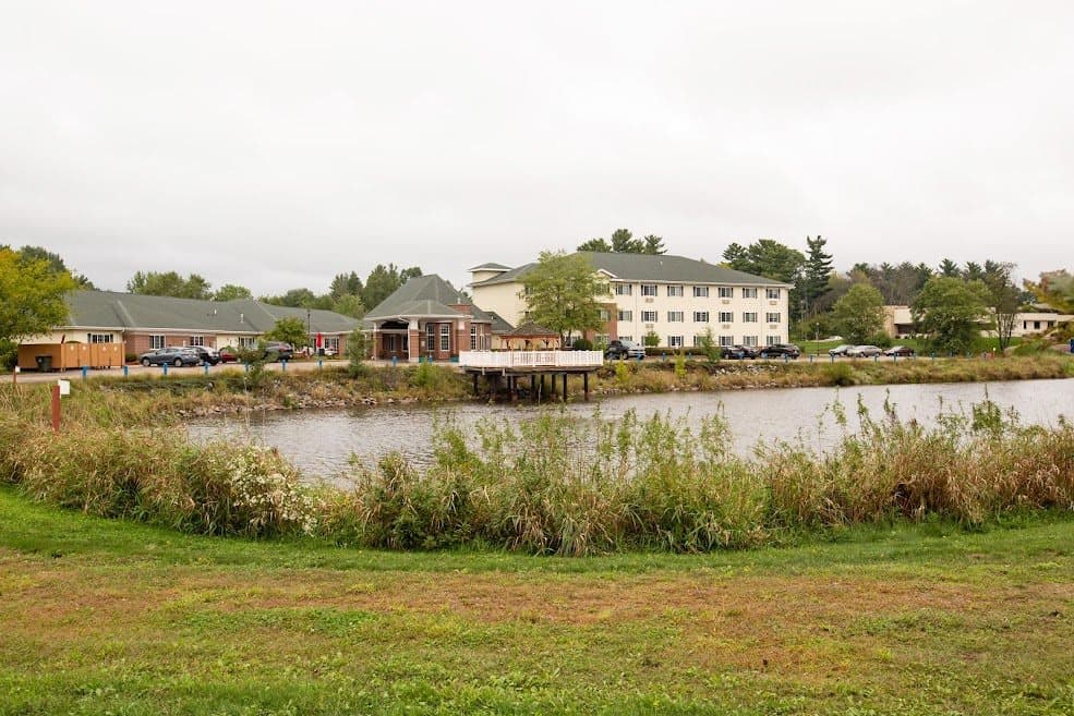 Nekoosa Court in Nekoosa, WI - Main View