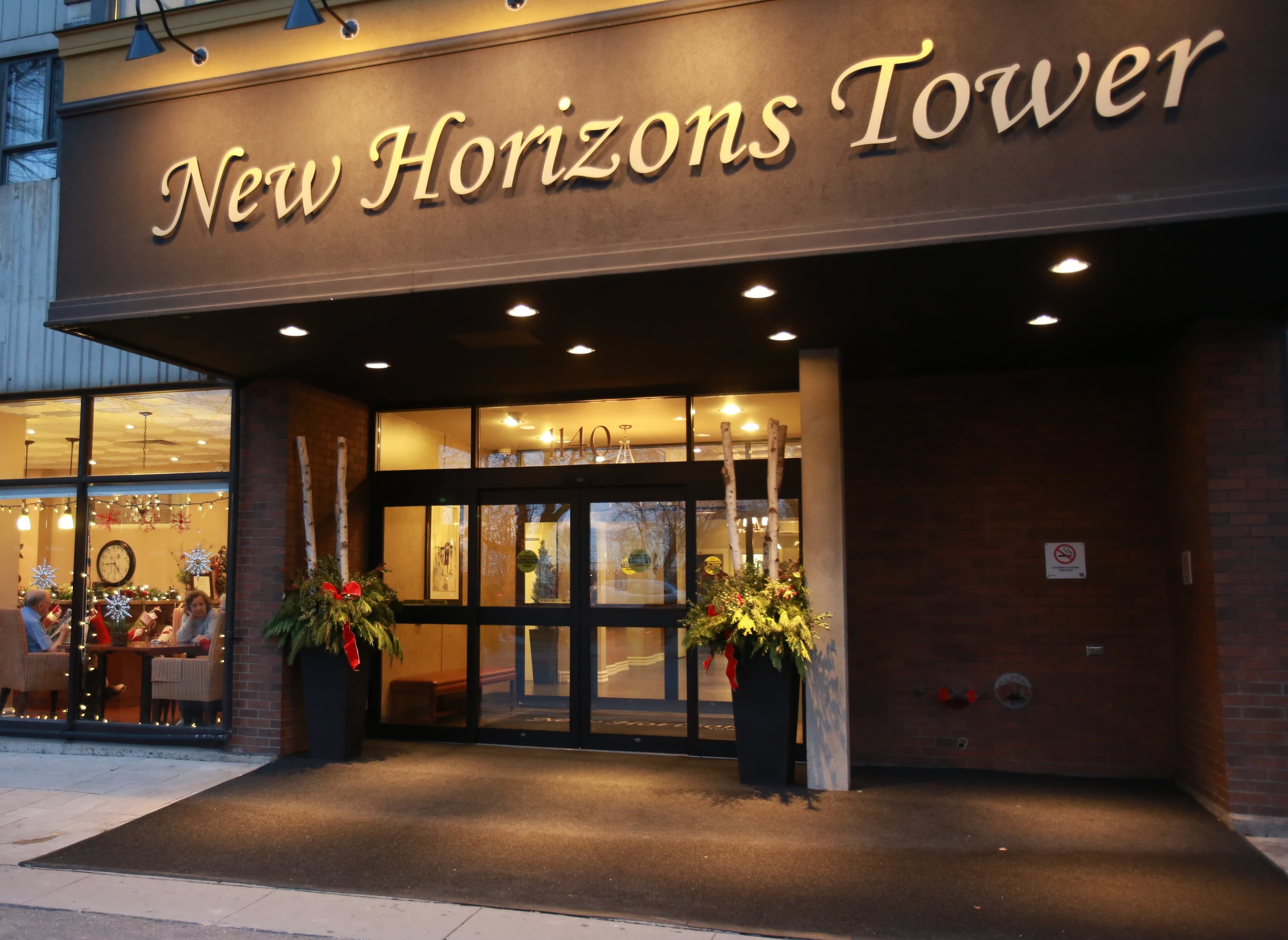 New Horizons Tower in Toronto, ON - Main View