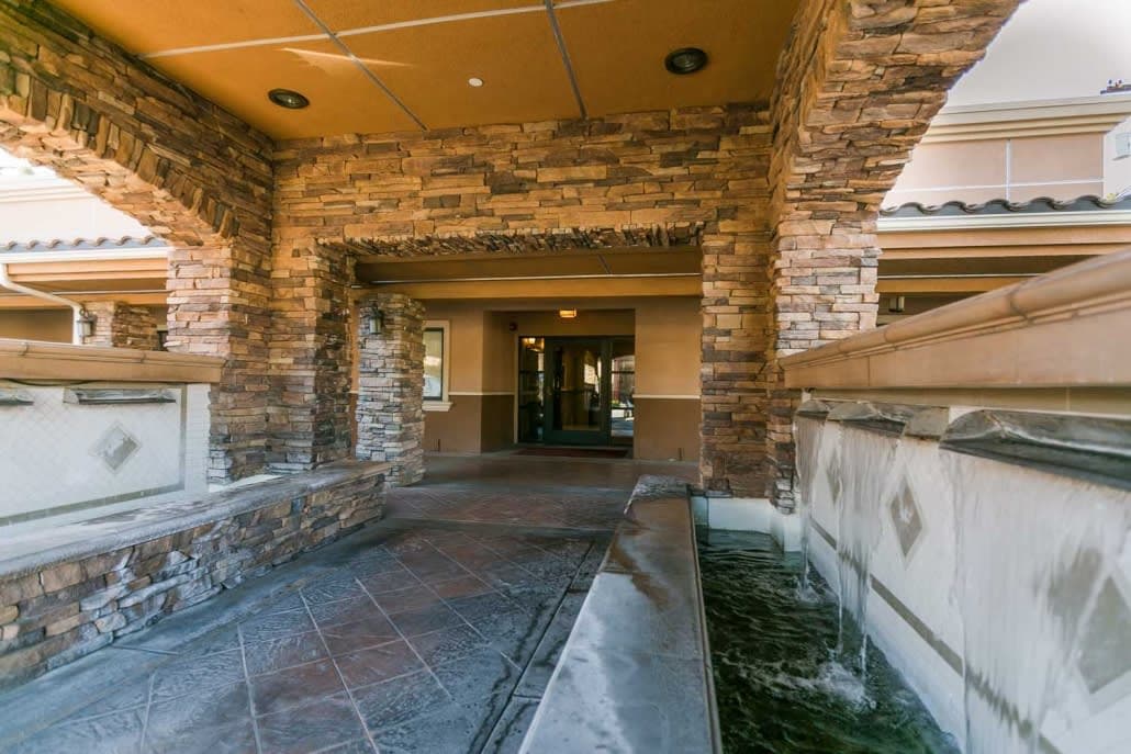 Mainplace Senior Living in Orange, CA - Main View