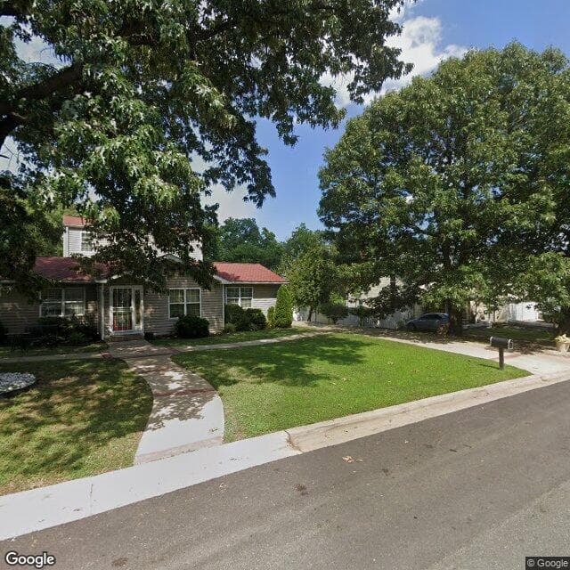 Oak Street Retreat in Cheverly, MD - Main View