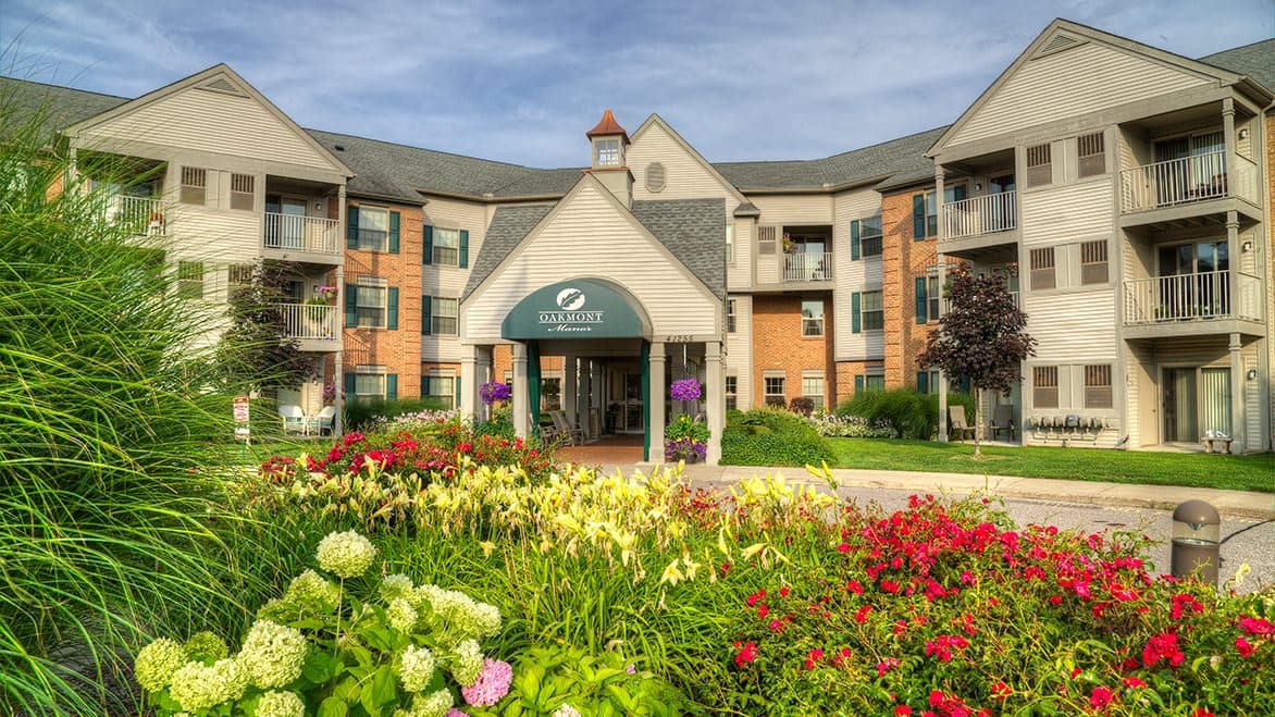 Oakmont Manor in Sterling Heights, MI