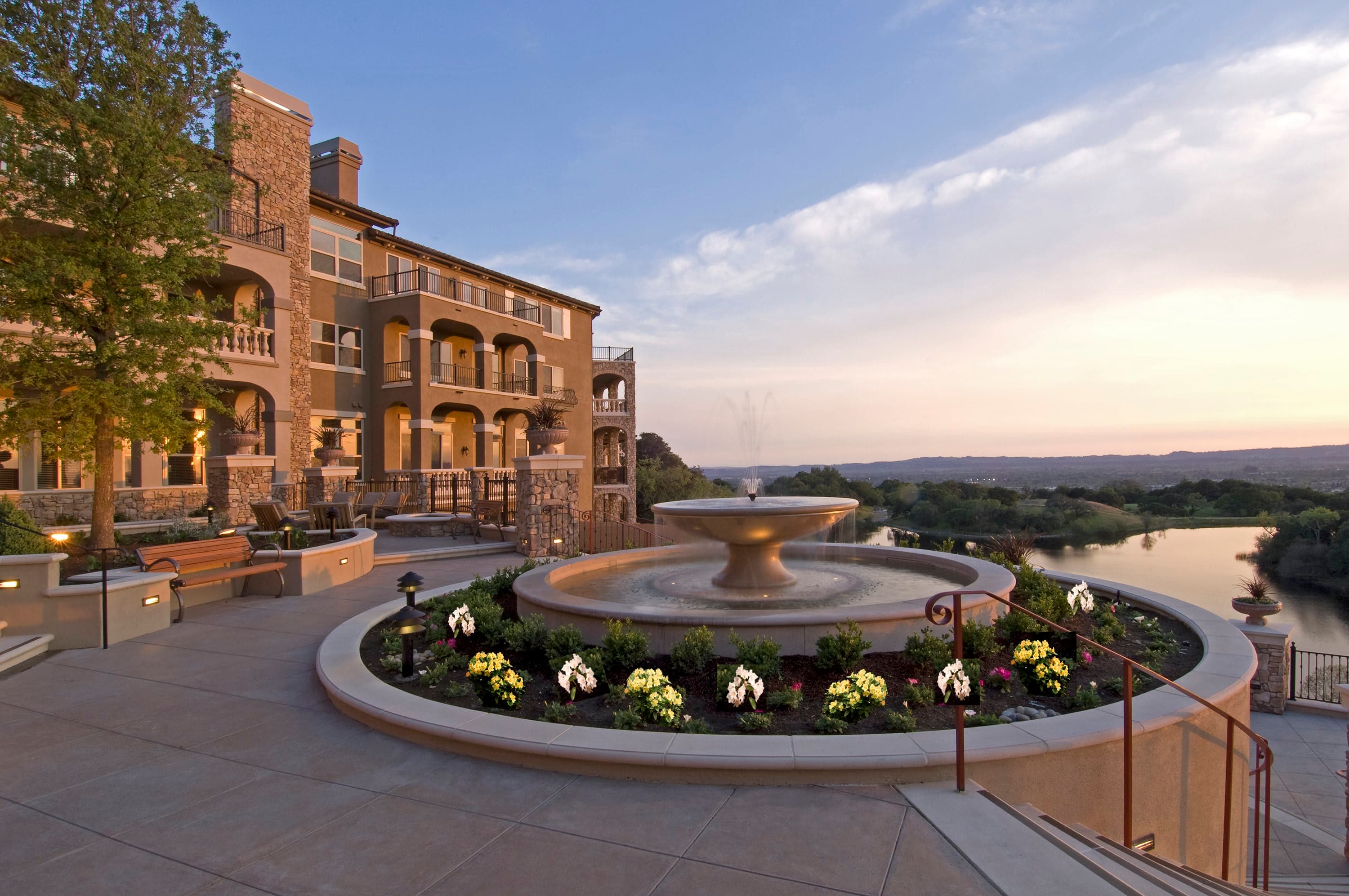 Oakmont of Varenna, a CCRC in Santa Rosa, CA