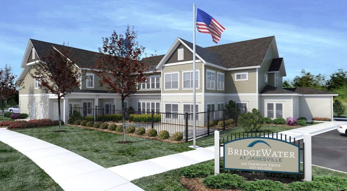 Oakwood Senior Living in Janesville, MN - Main View