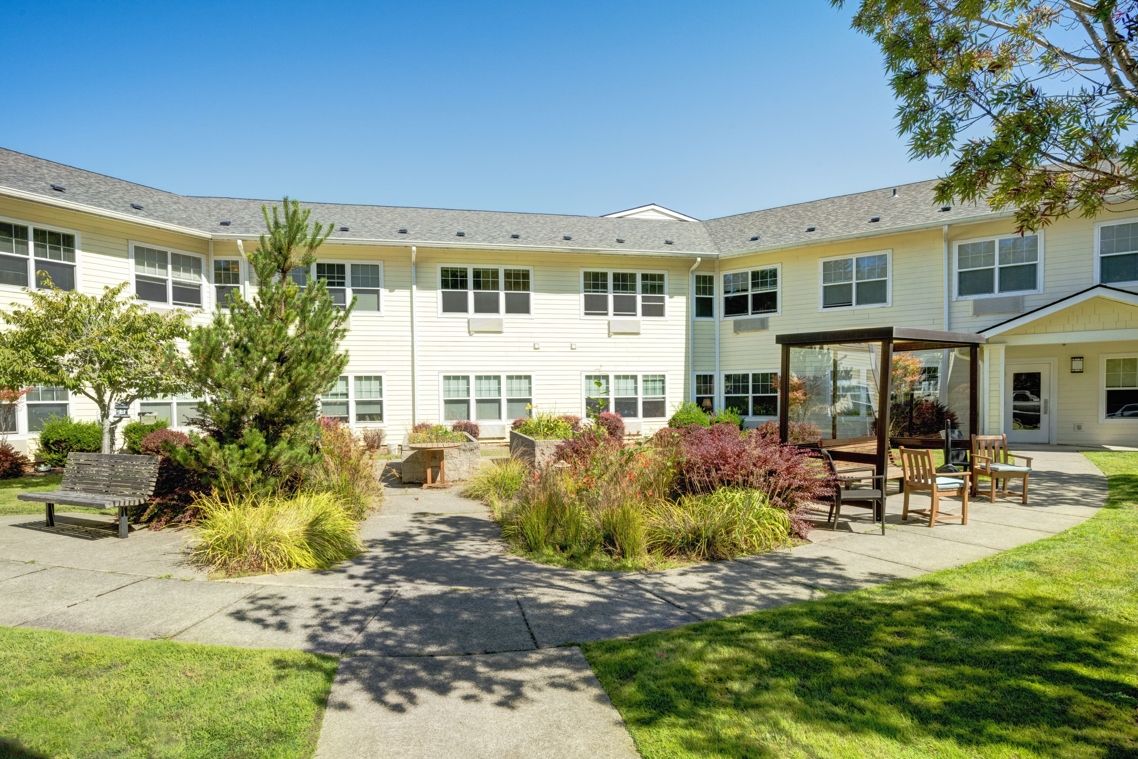 Ocean Ridge by Cogir in Coos Bay, OR - Main View