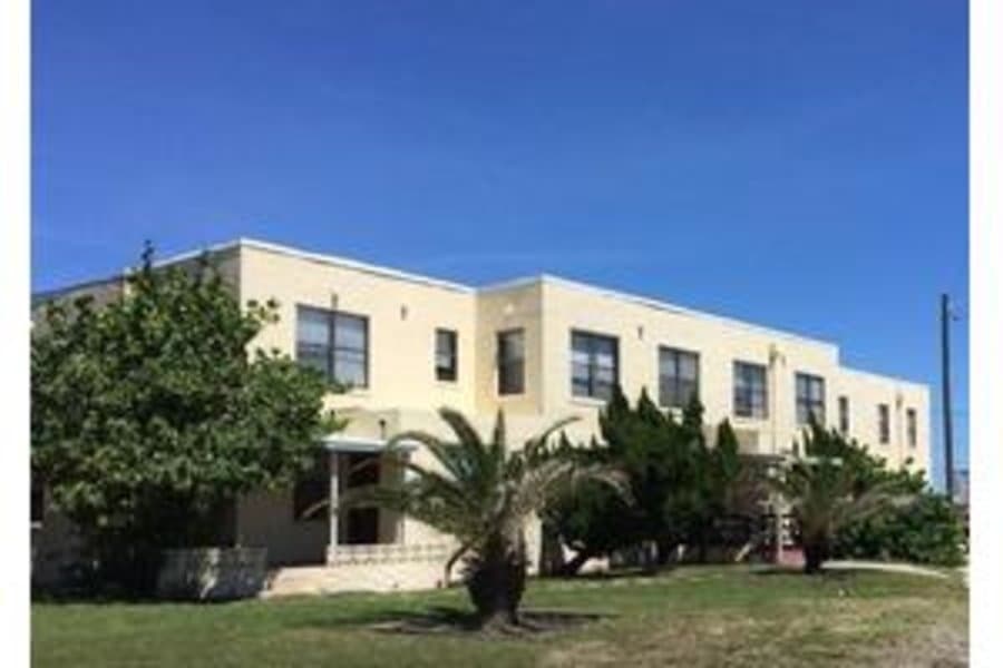 Ocean View Manor in Daytona Beach, FL - Main View